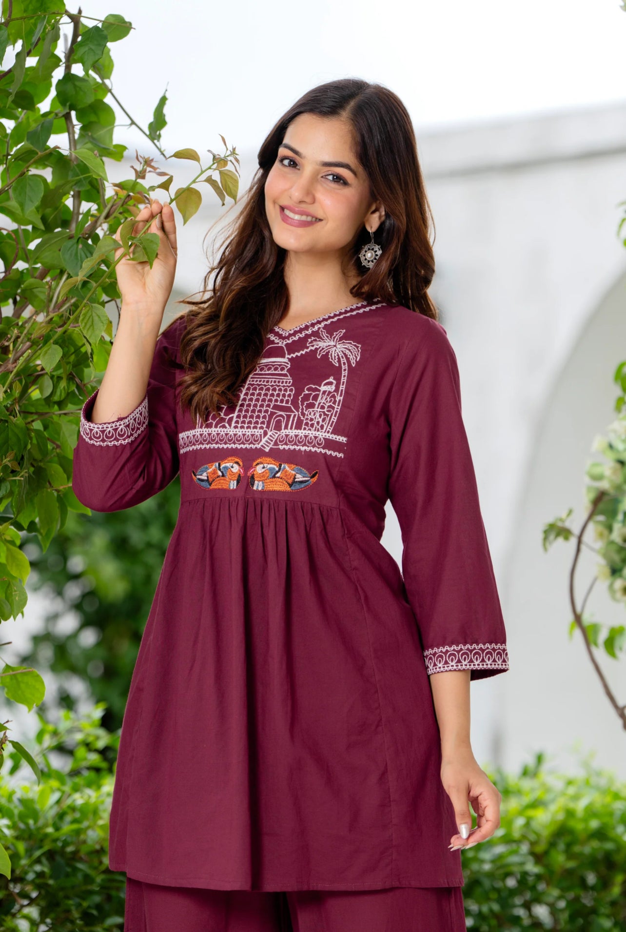 Color_Maroon