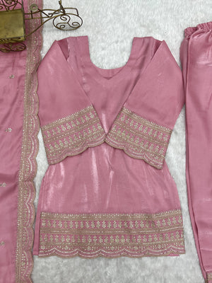 Color_Pink