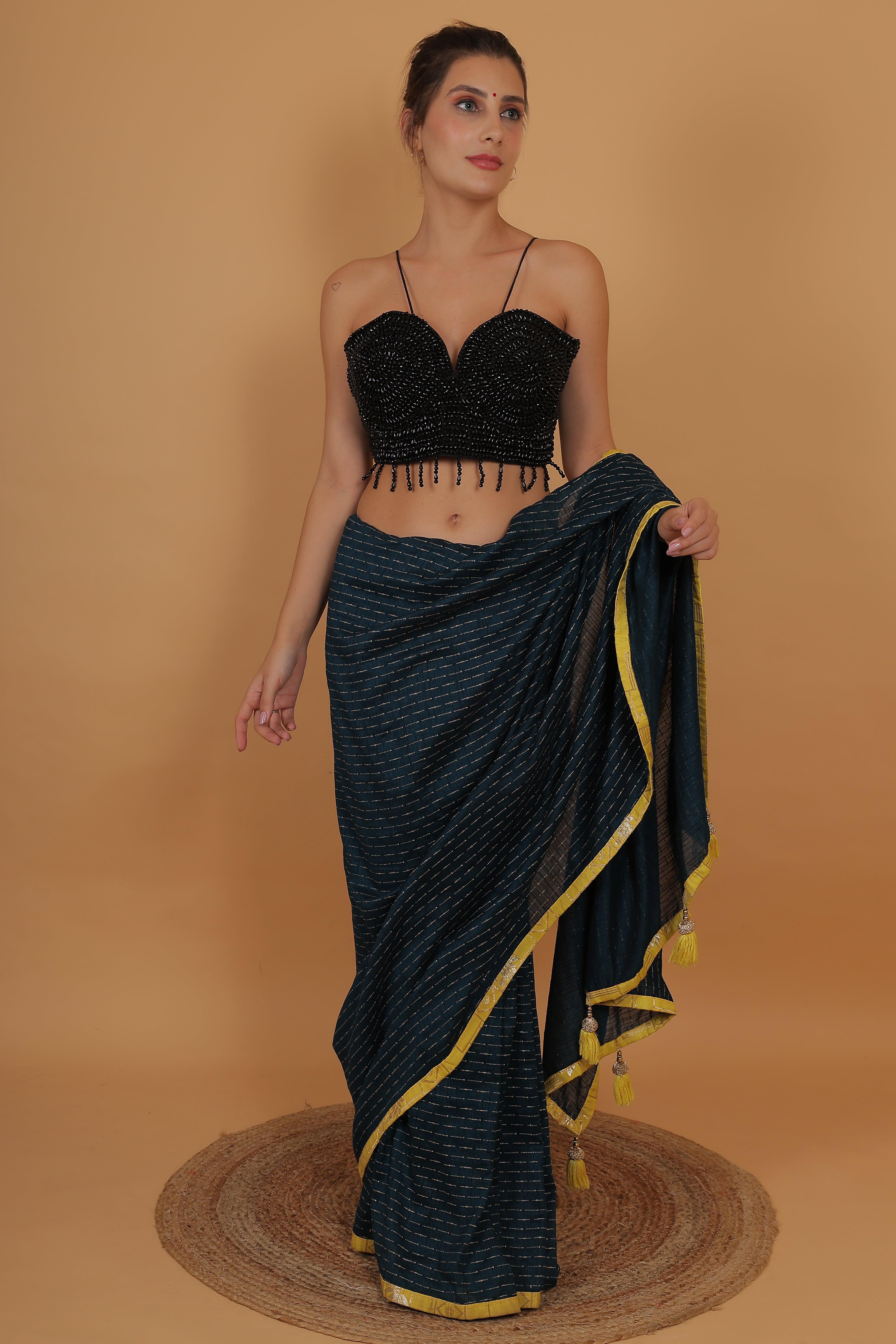 Color_BLACK