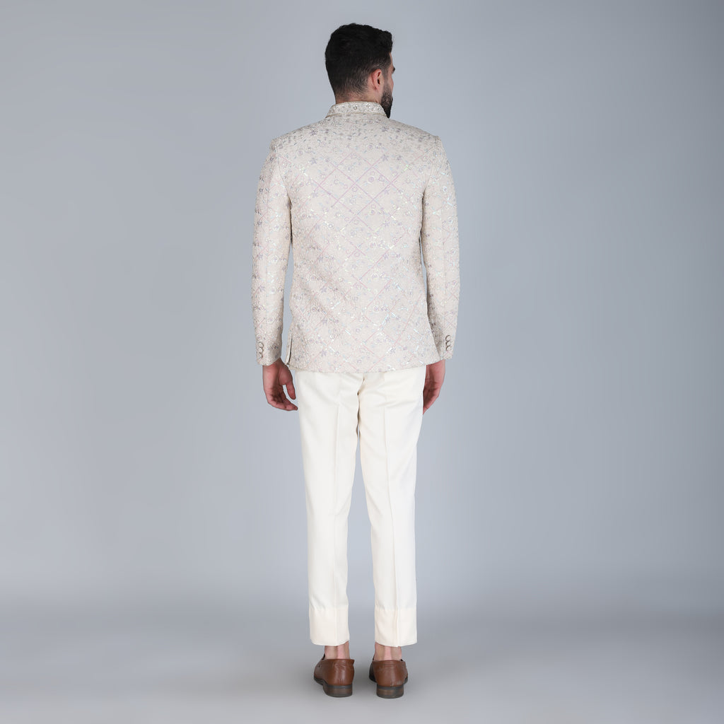 Color_off white