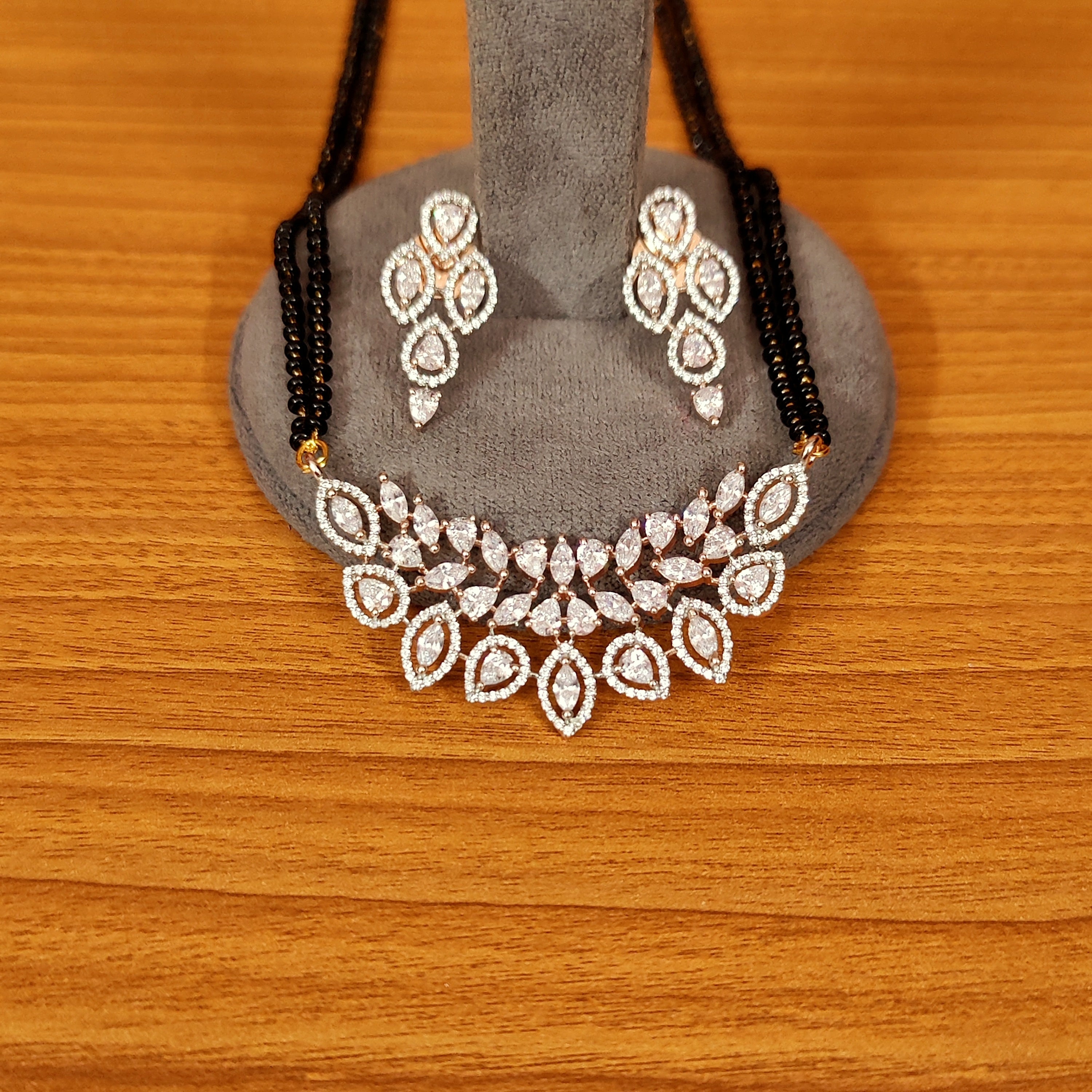 Women 's Marquese Shaped Cz Studded Diamond Look Mangalsutra