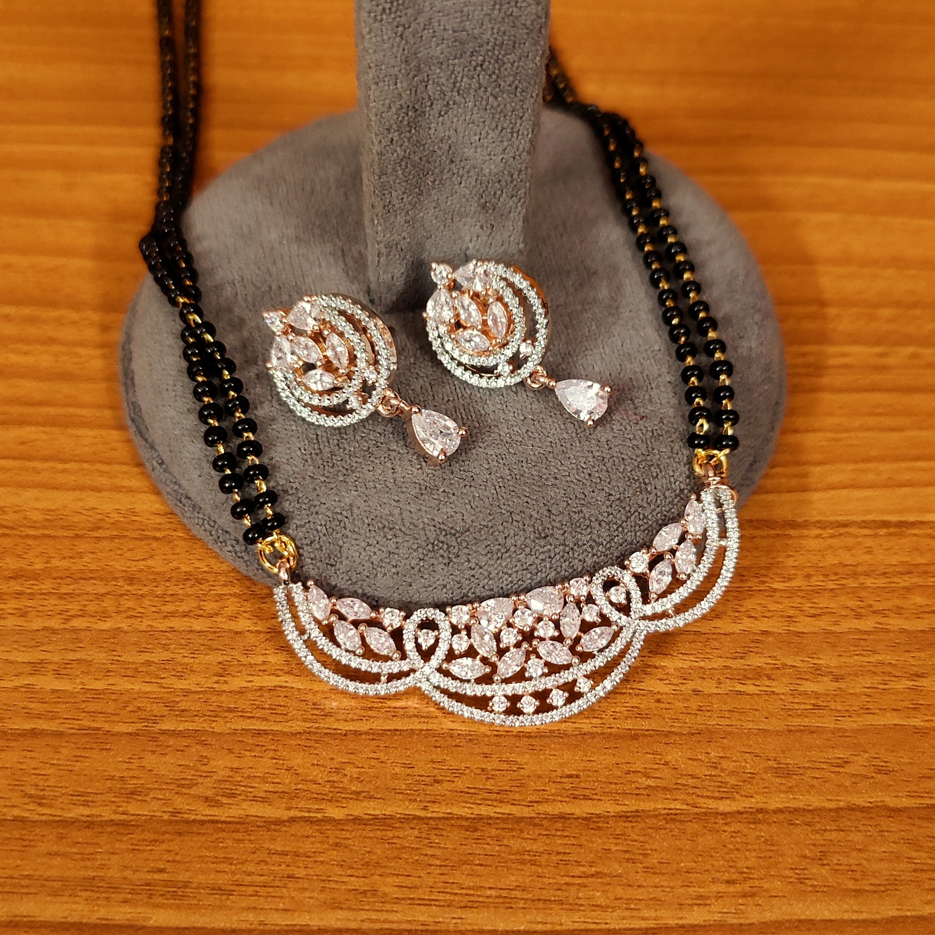 Women 's Rose Gold Cz Studdded Diamond Look Mangalsutra