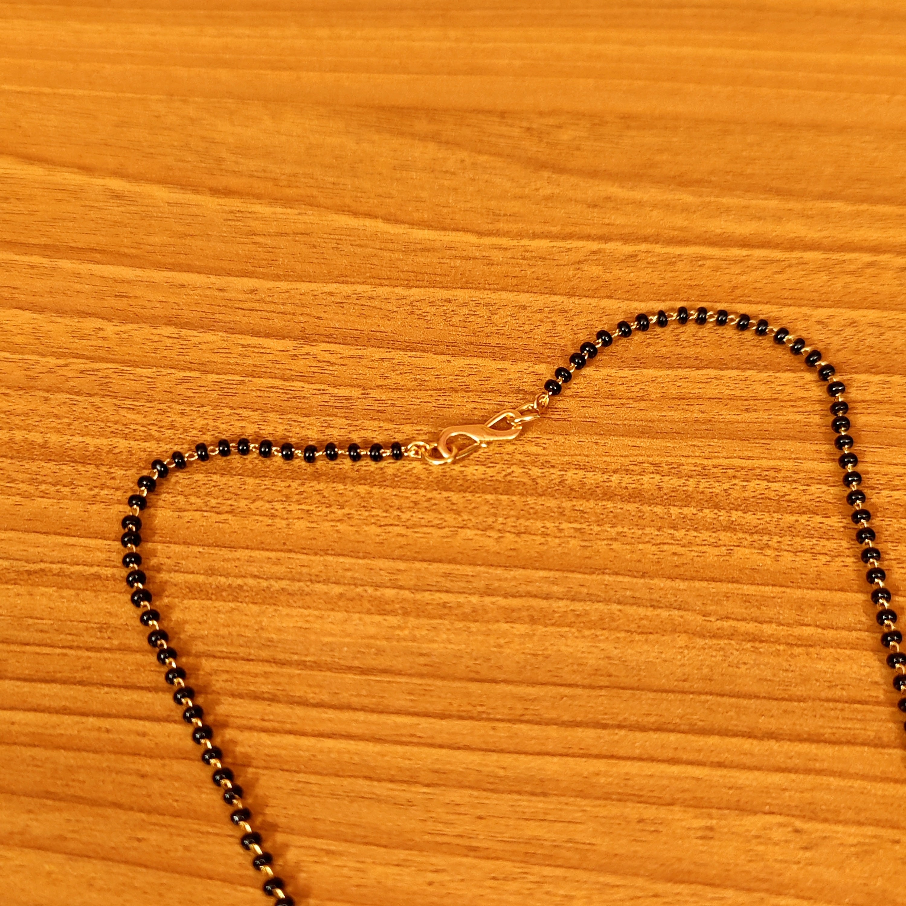 Women 's Traditional Single Stone Gold Look Mangalsutra