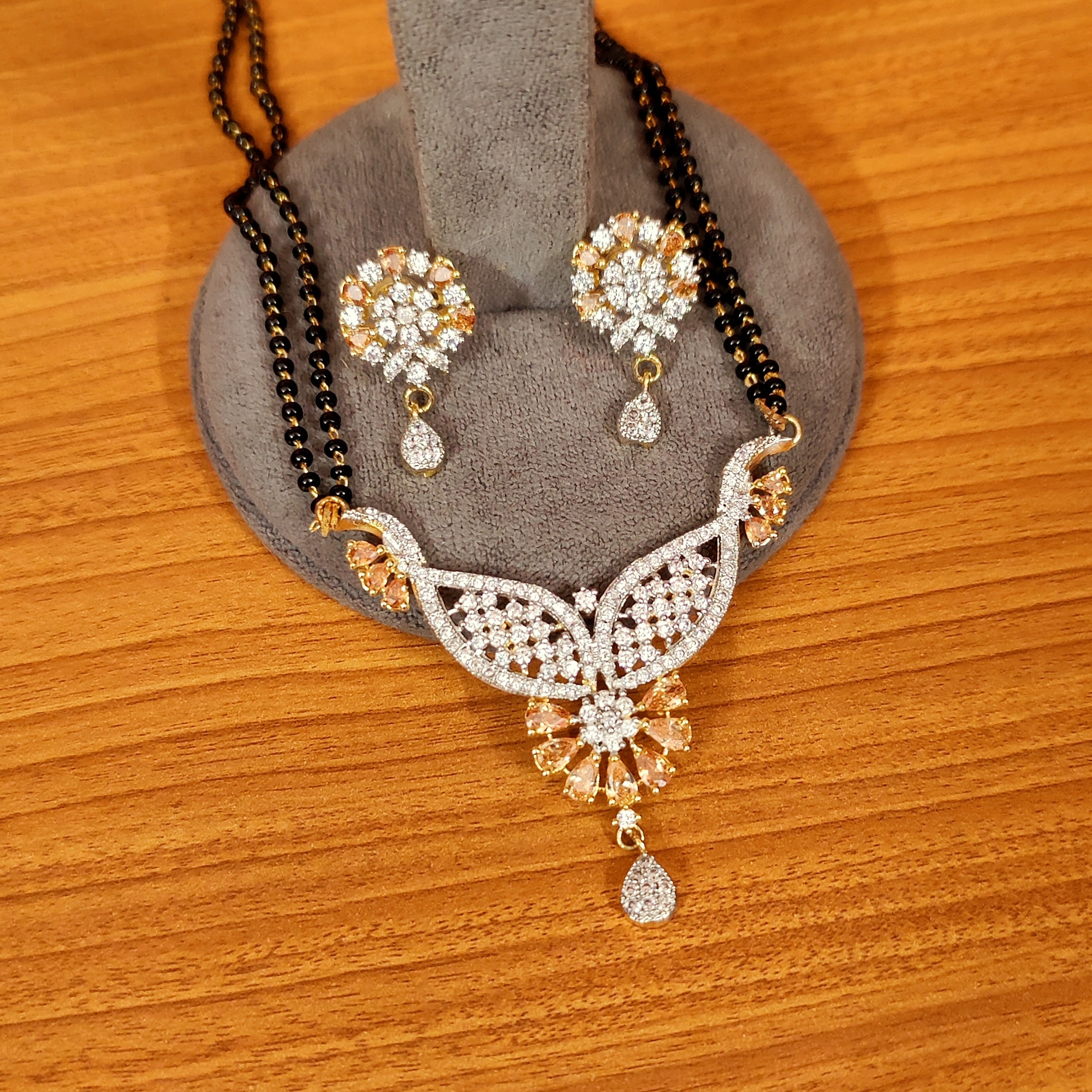 Women 's Diamod Look Champagne Colour Stone Mangalsutra