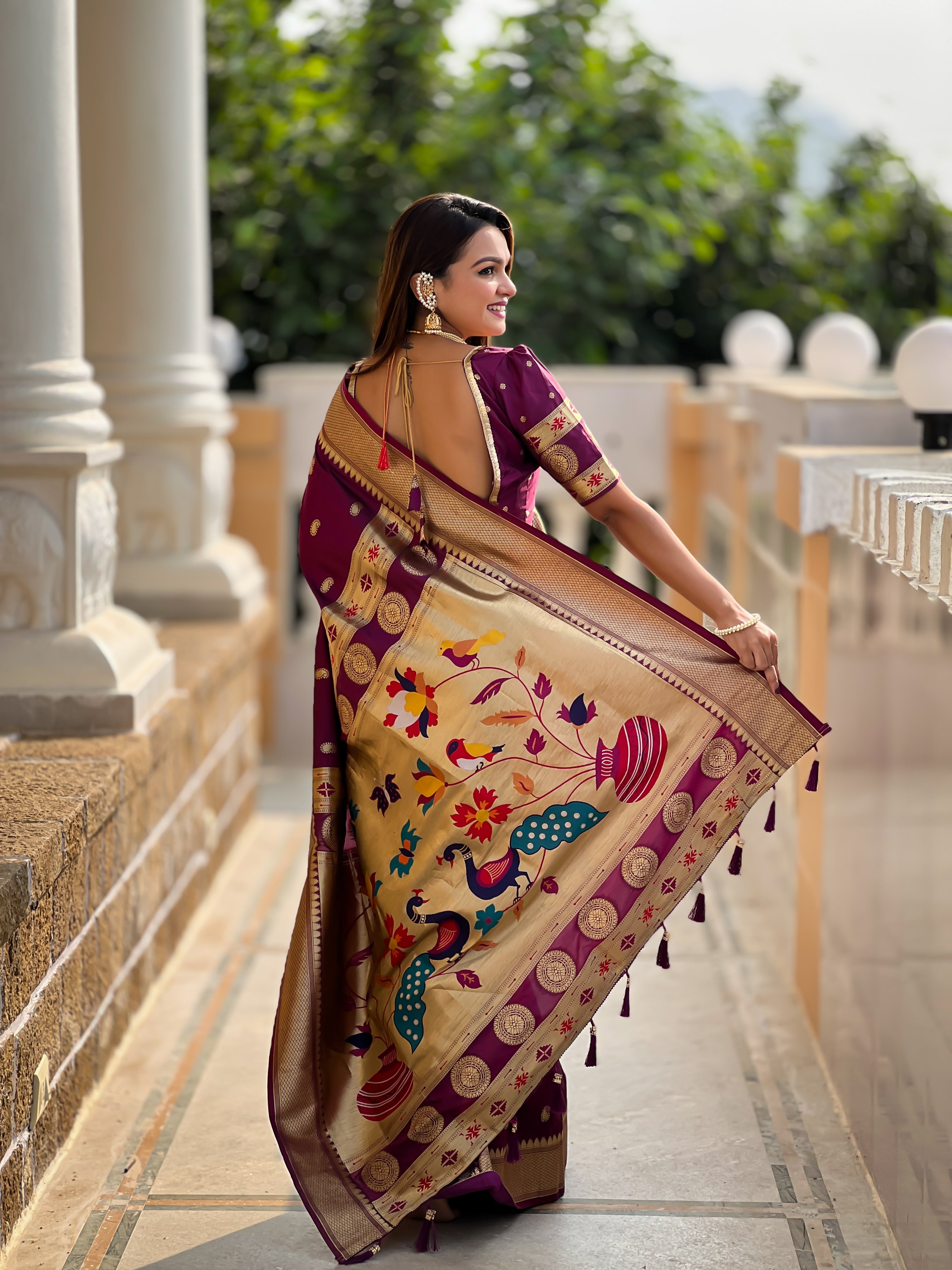 Women's Magenta Pethani silk Zari Weaving Motifs saree - Pramukh Fab