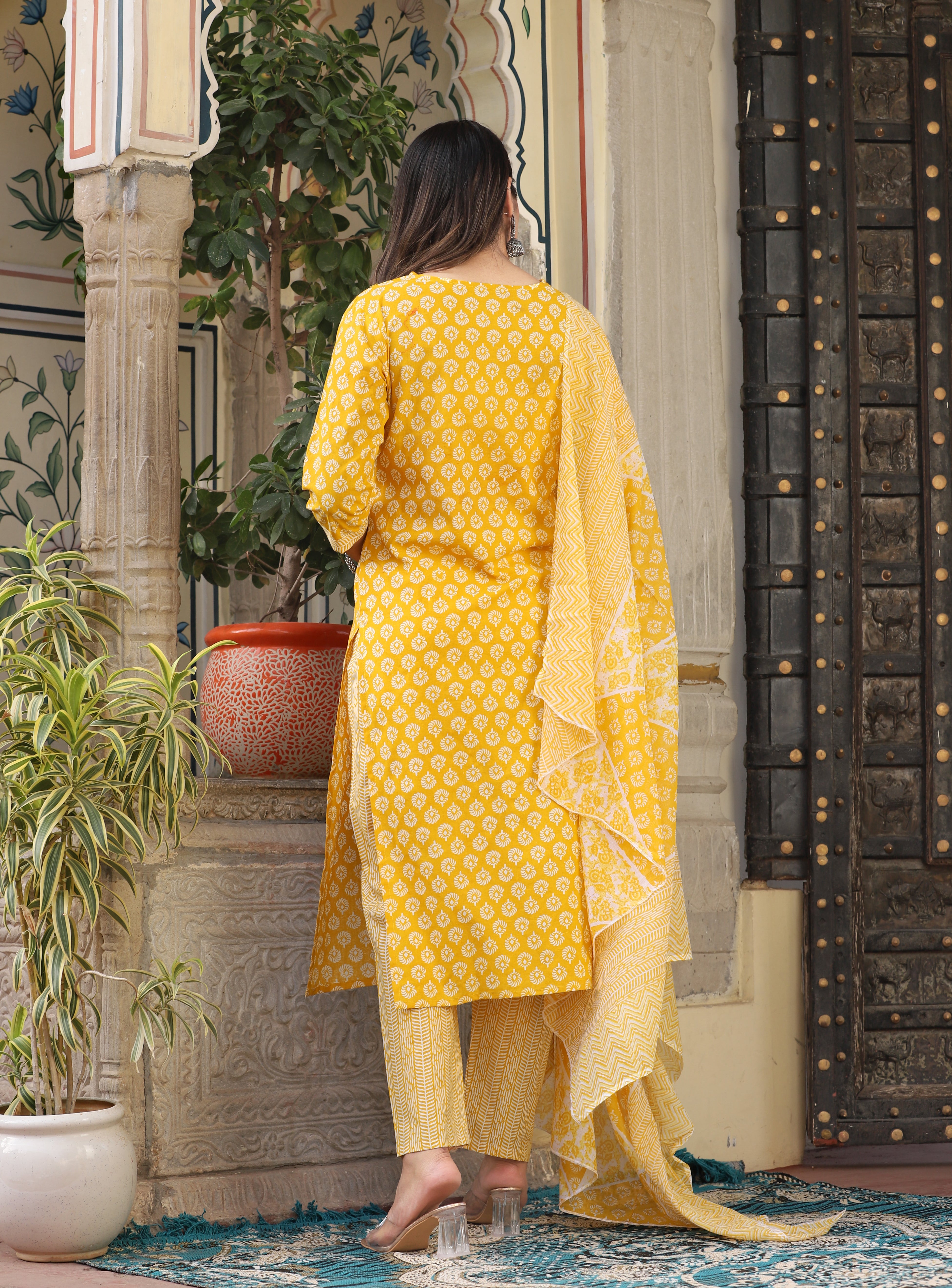 Color_Yellow