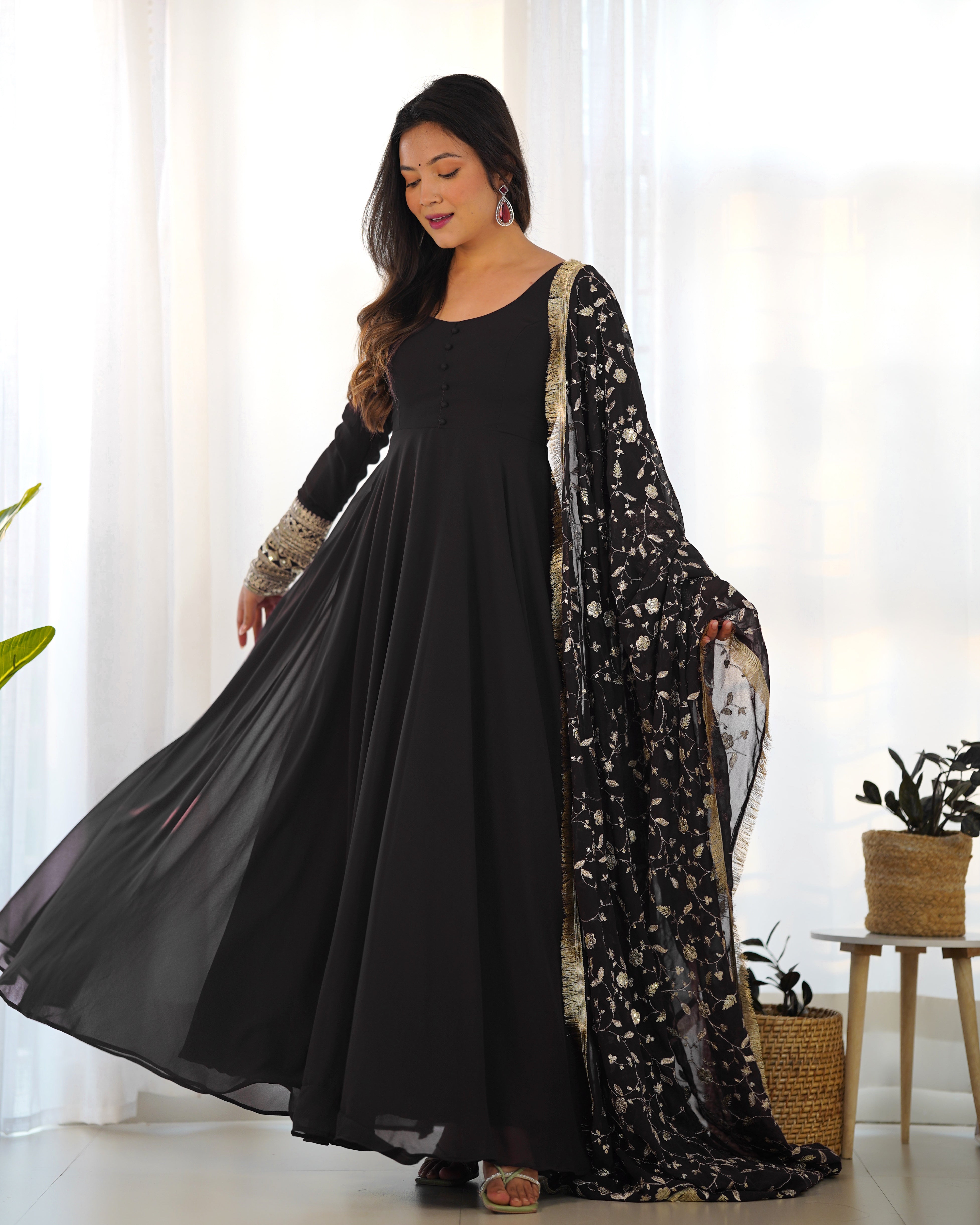 Women's Black Georgette Gown With Dupatta And Pant, Black / S