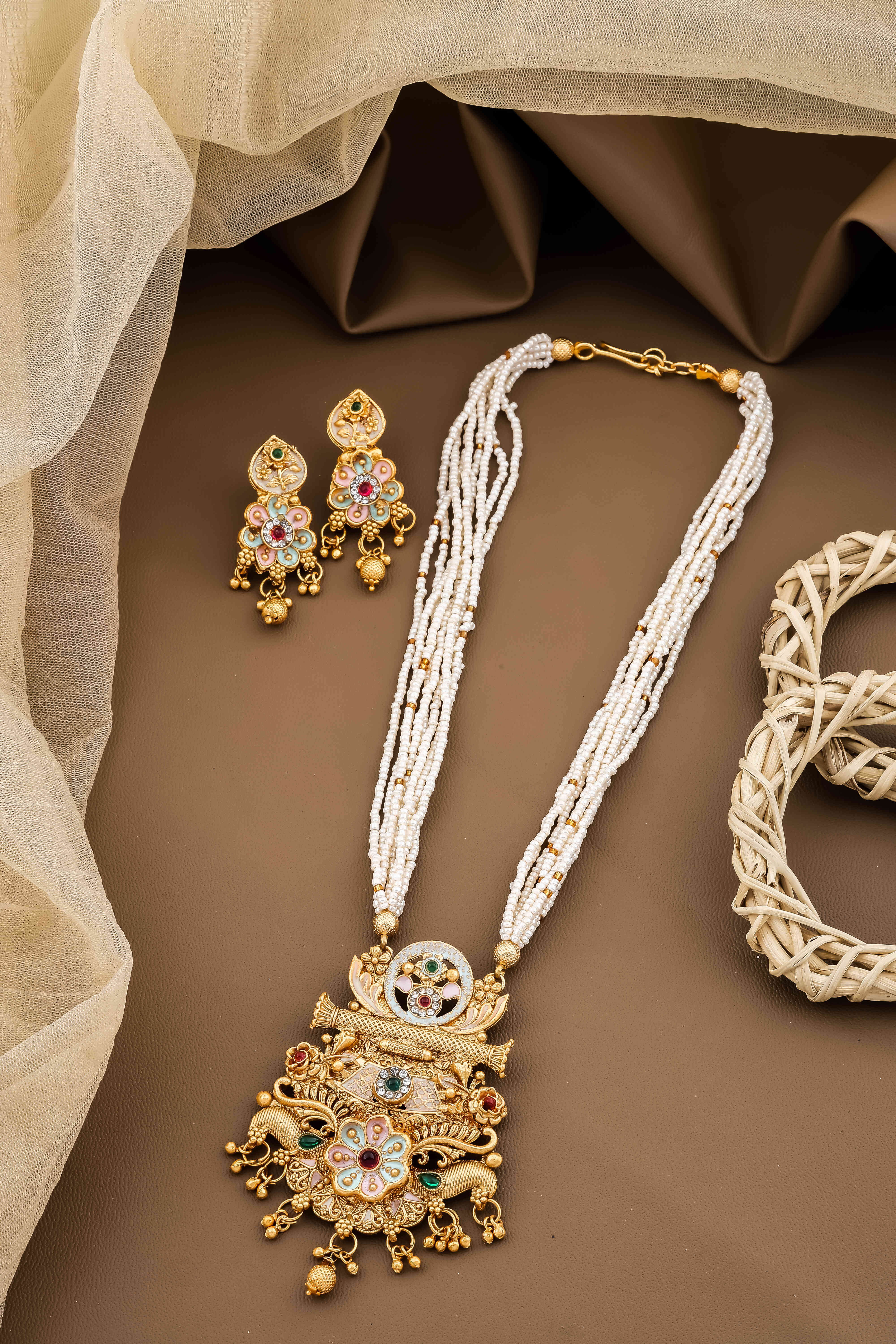 Color_GOld