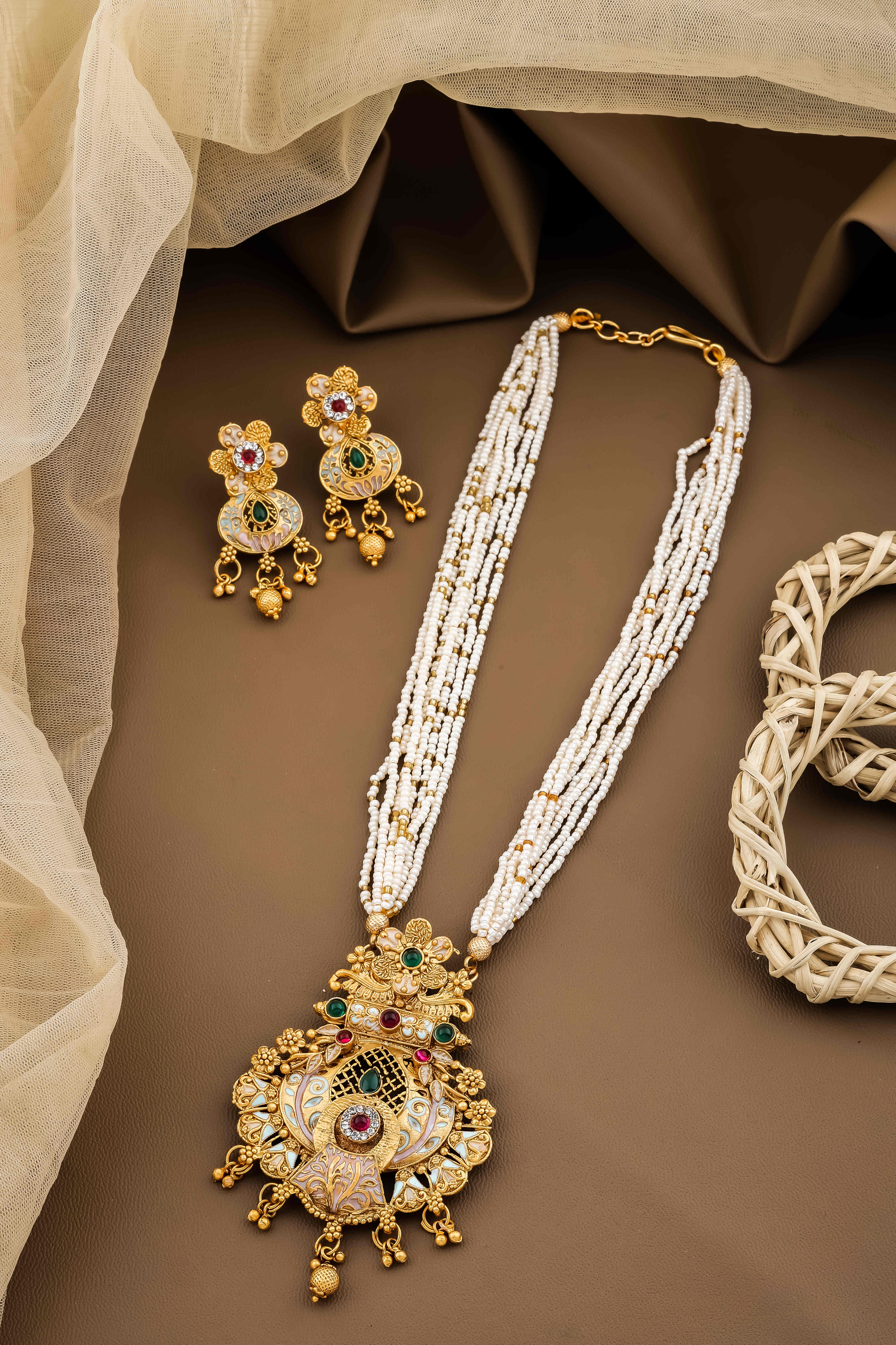 Color_GOld