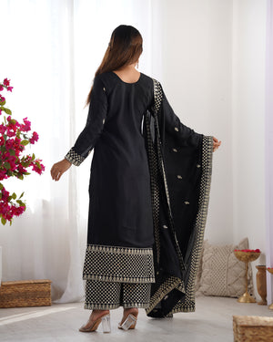 Color_Black