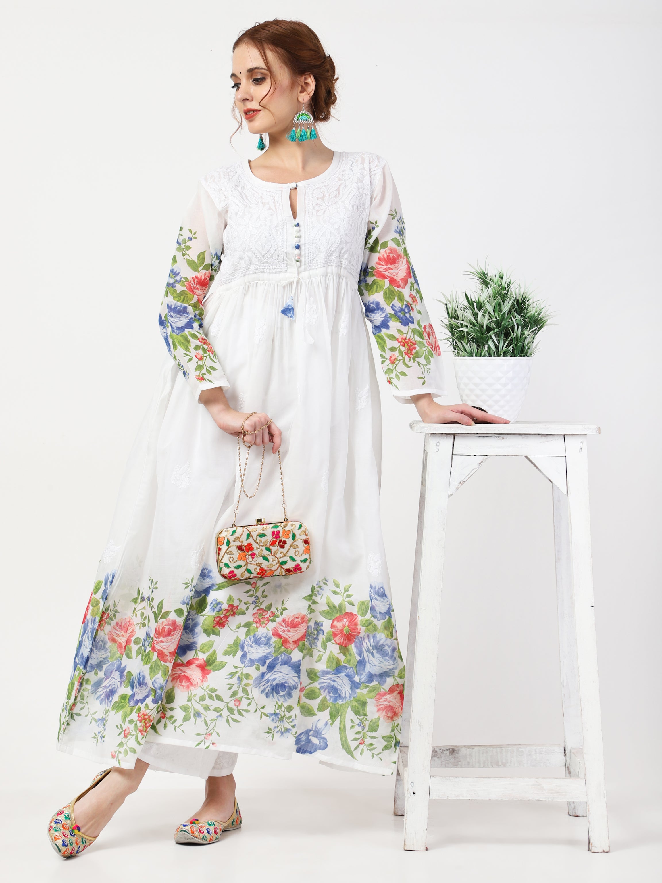 Women's Embellished Daily Wear Cotton Organza Kurta - Cheera