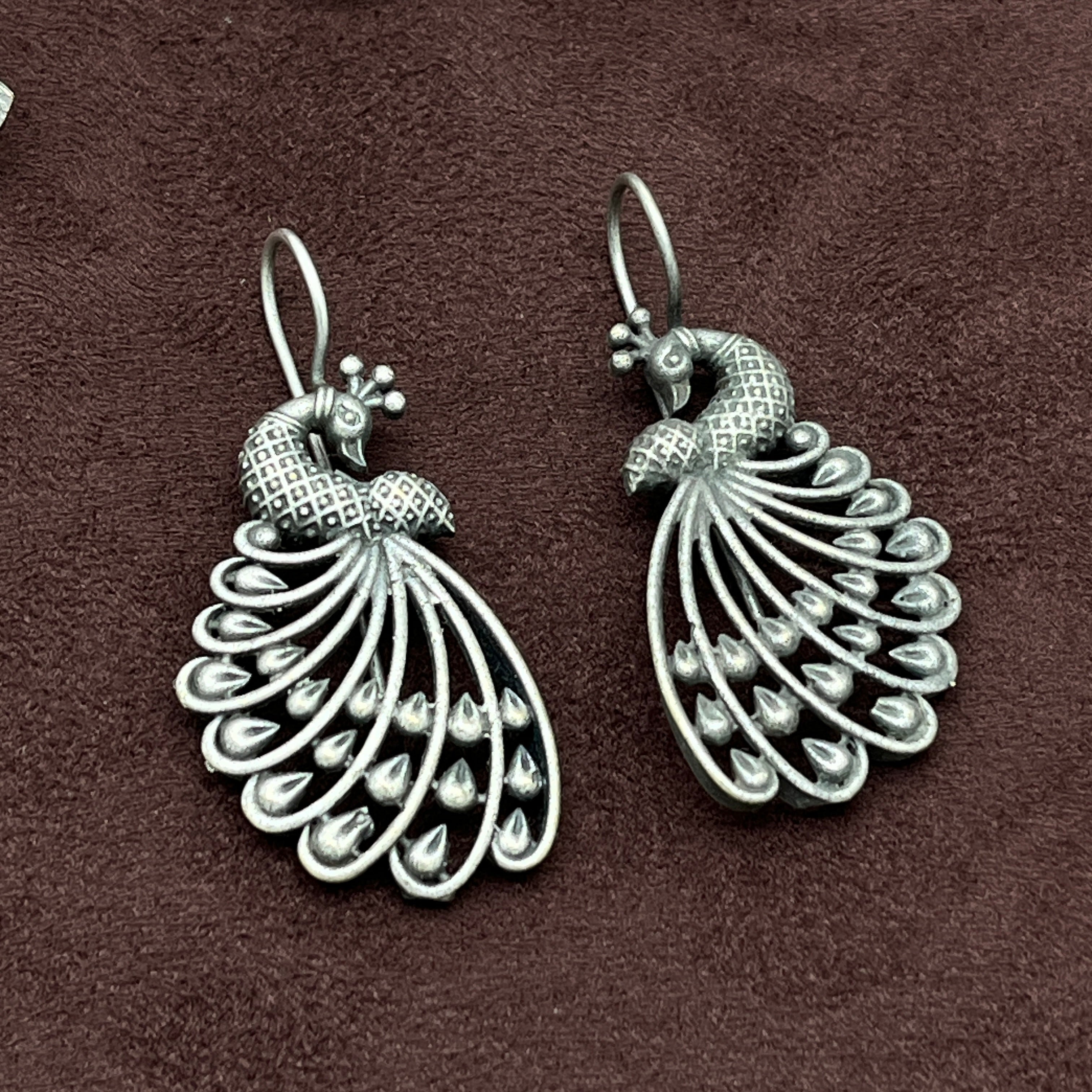 Color_Silver