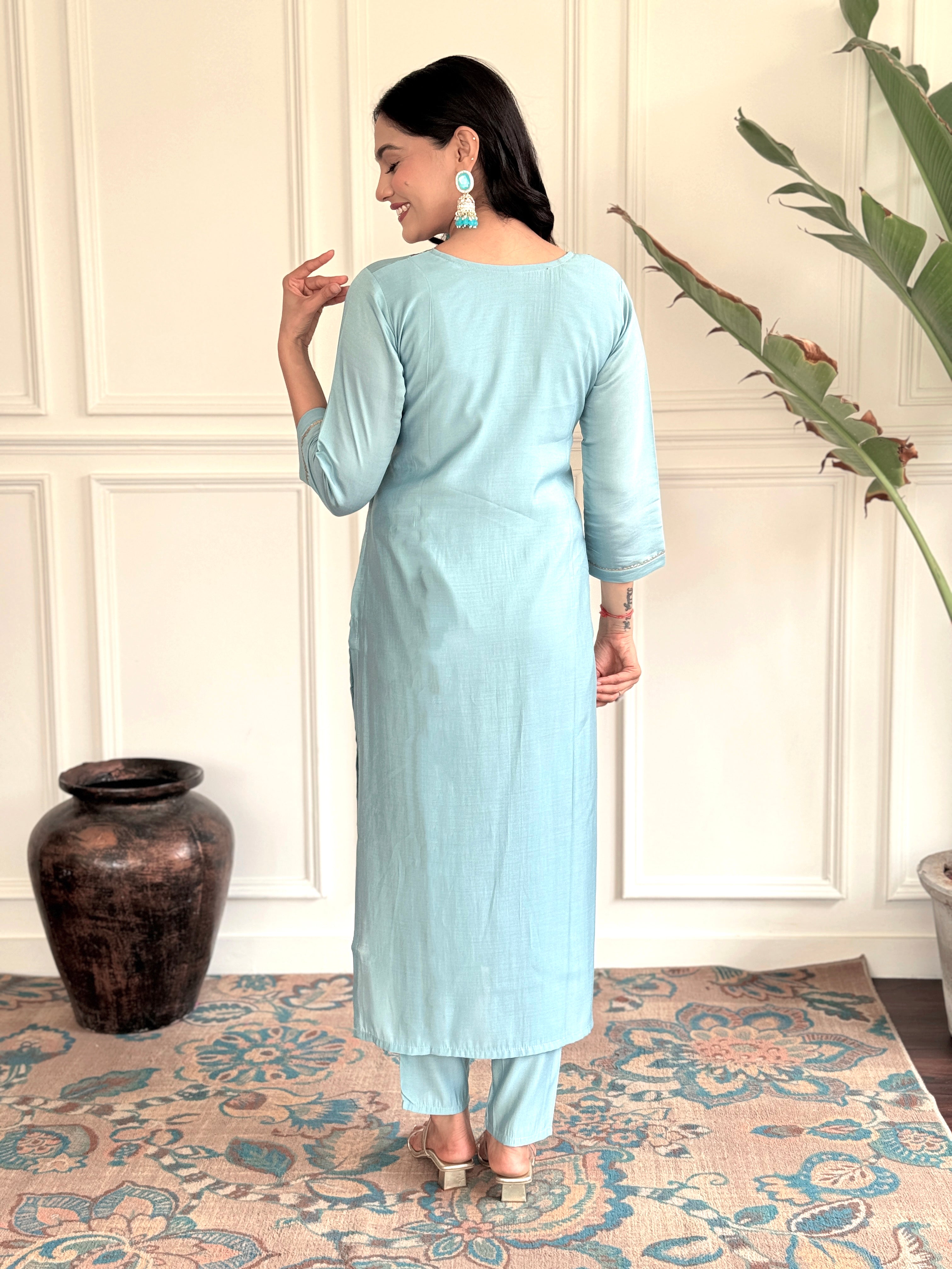 Women's V Neck Embroidered Work Chanderi Viscose Fabric Kurta & Pant With Dupatta Set - Taantav