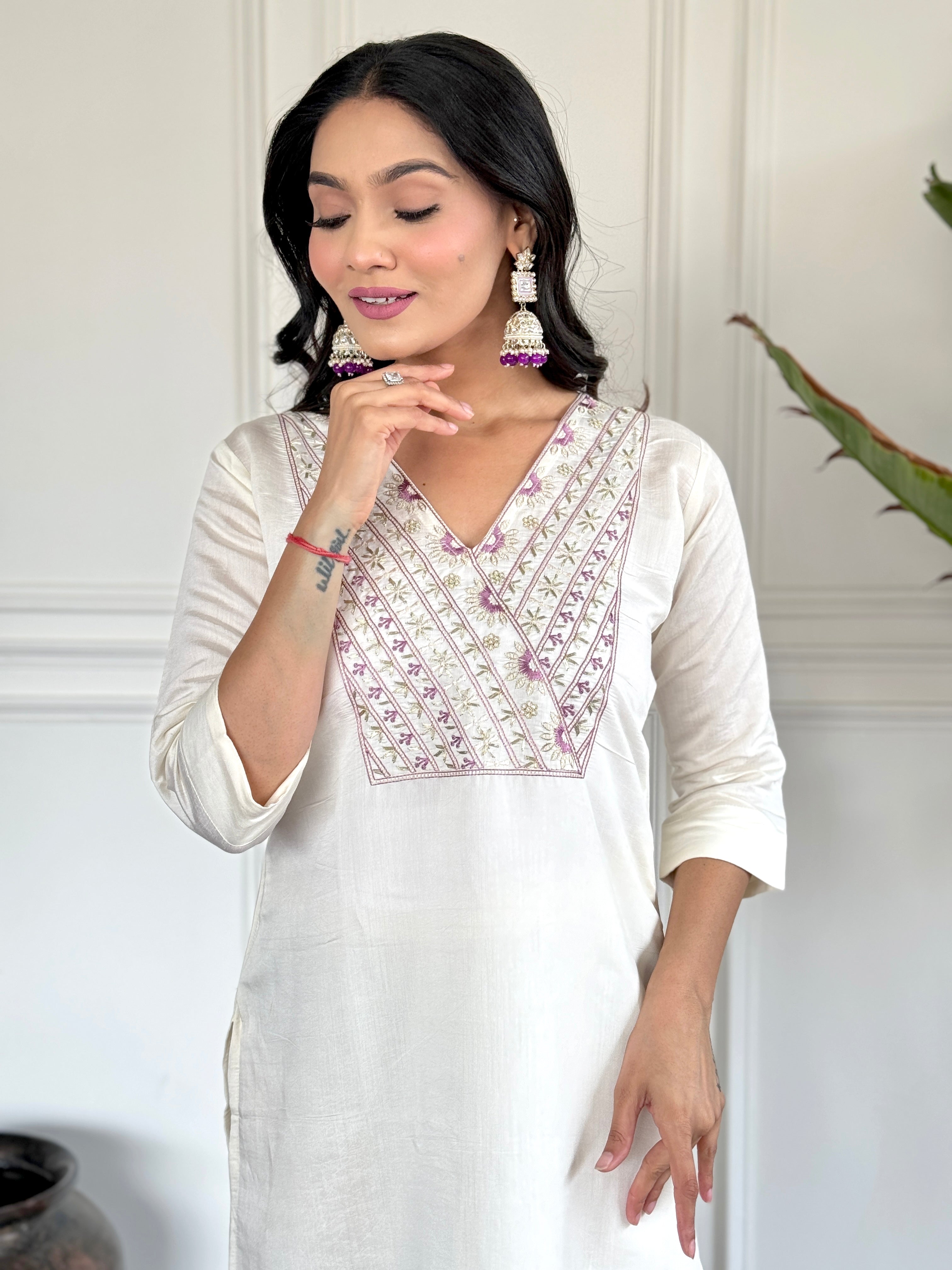 Women's V Neck Embroidered Work Chanderi Viscose Fabric Kurta & Pant With Dupatta Set - Taantav USA