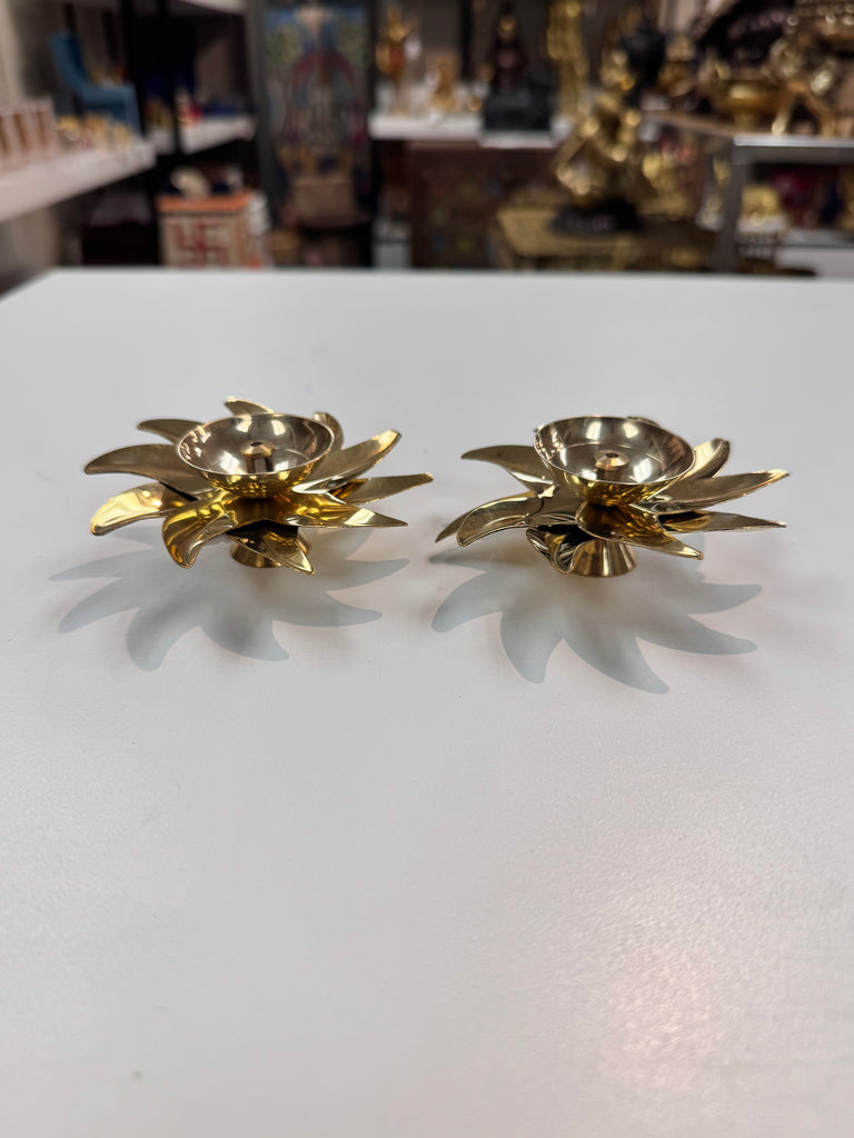 Sun Shaped Brass Diya 2" – Handcrafted Oil Lamp for Puja & Festive Décor