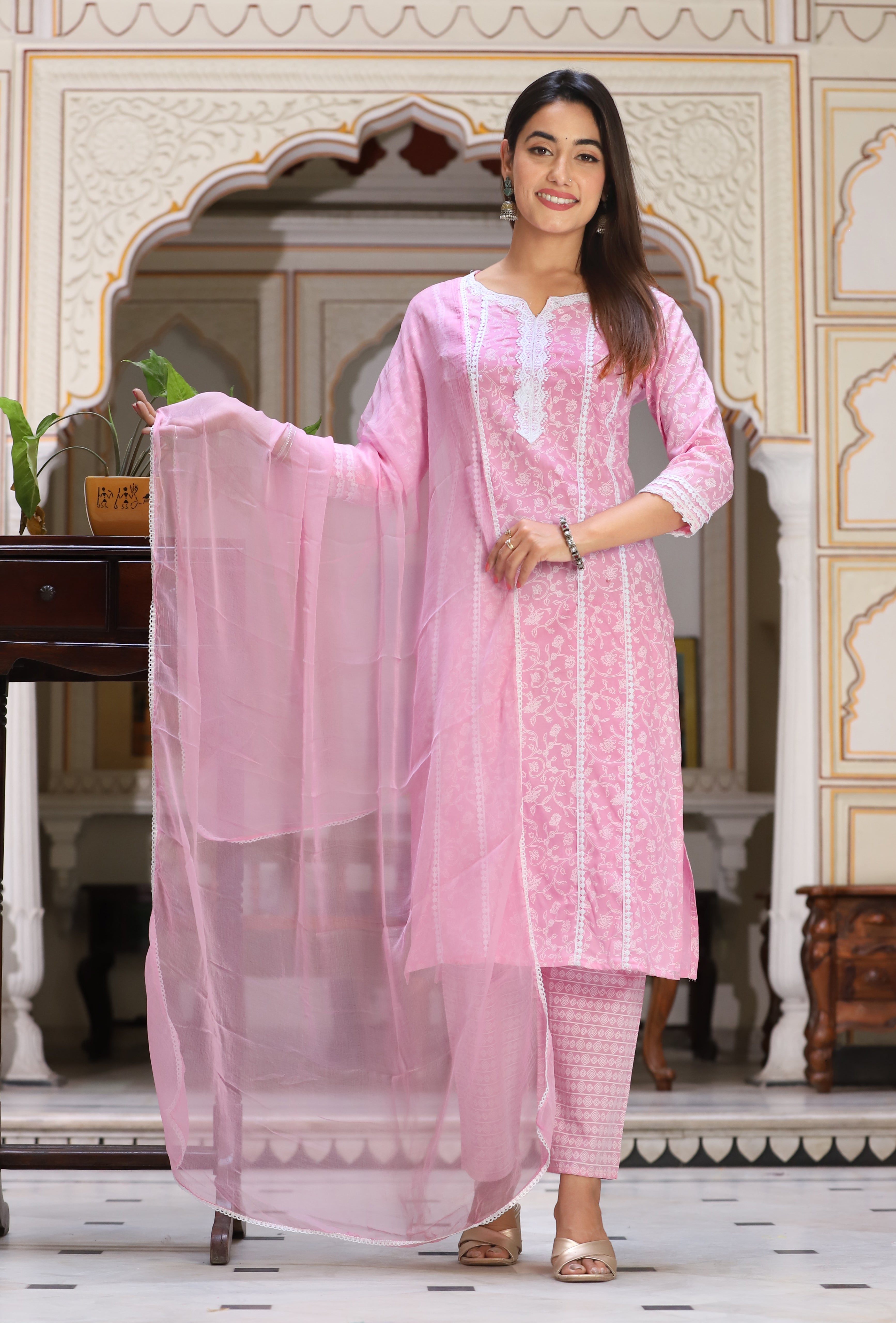 Color_Pink
