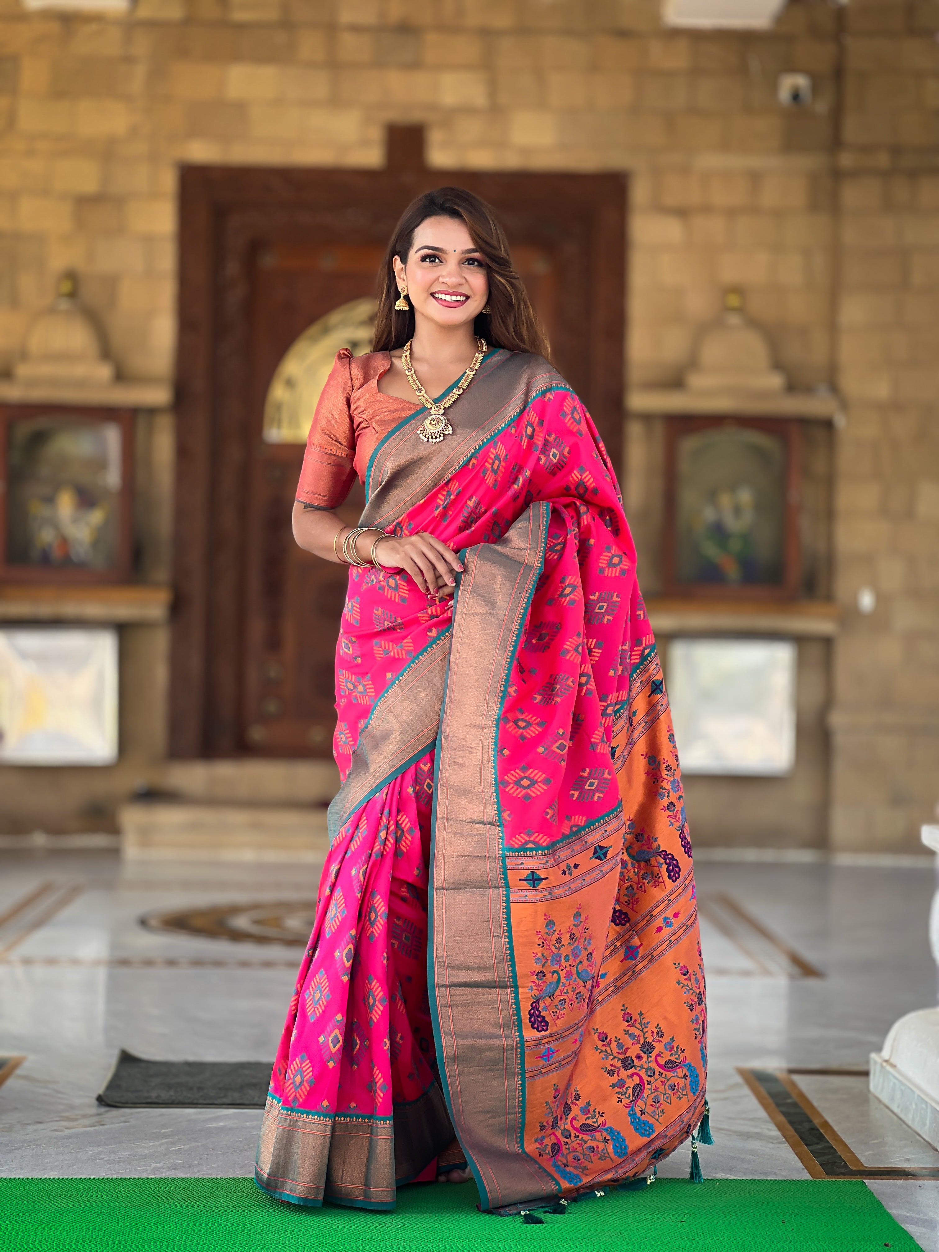 Women's Rani Pink Pethani silk Meenakari Patola Weaving Design saree - Pramukh Fab