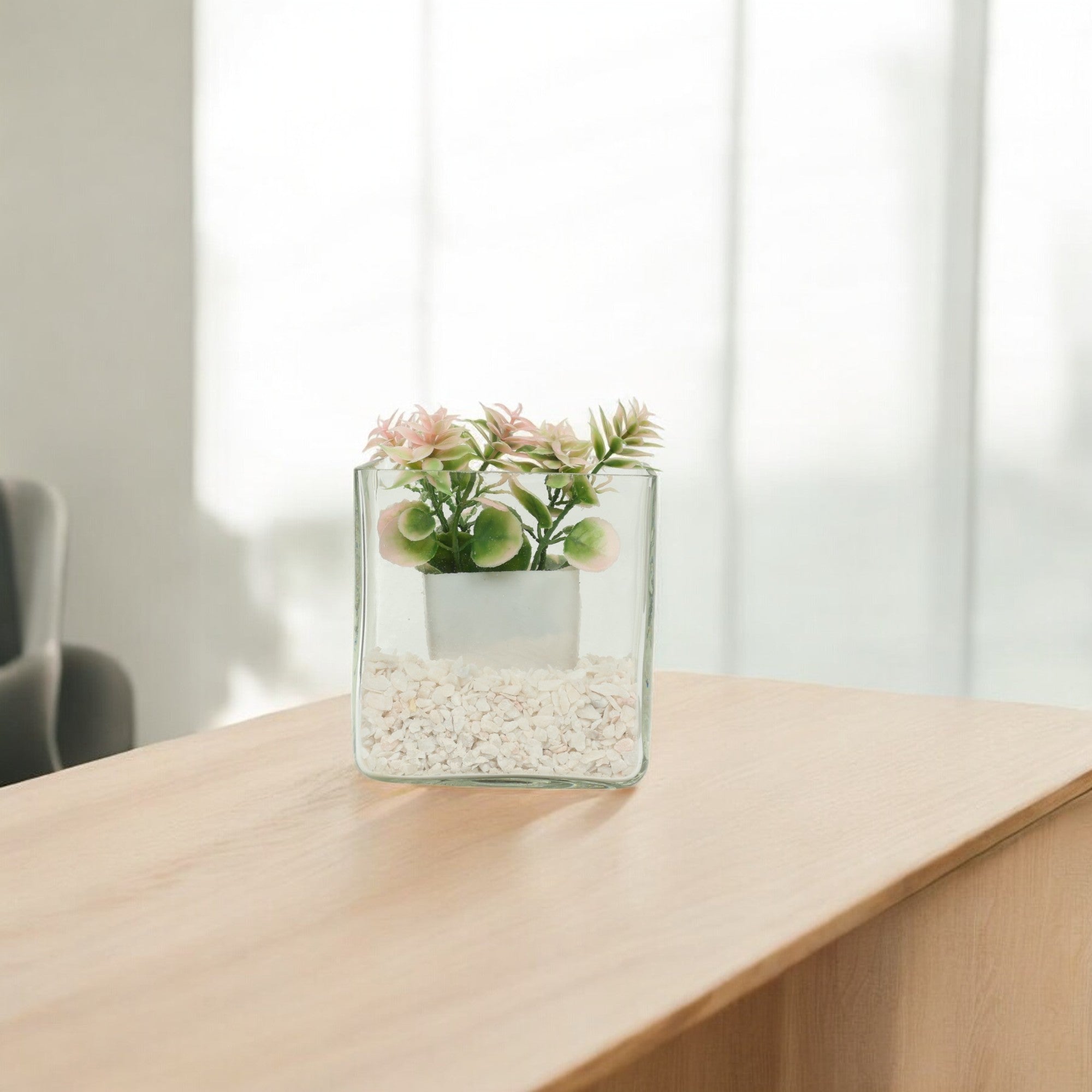 Chic Decorative Glass Square Flower Vase – Stylish Centerpiece for Any Space - Natriel