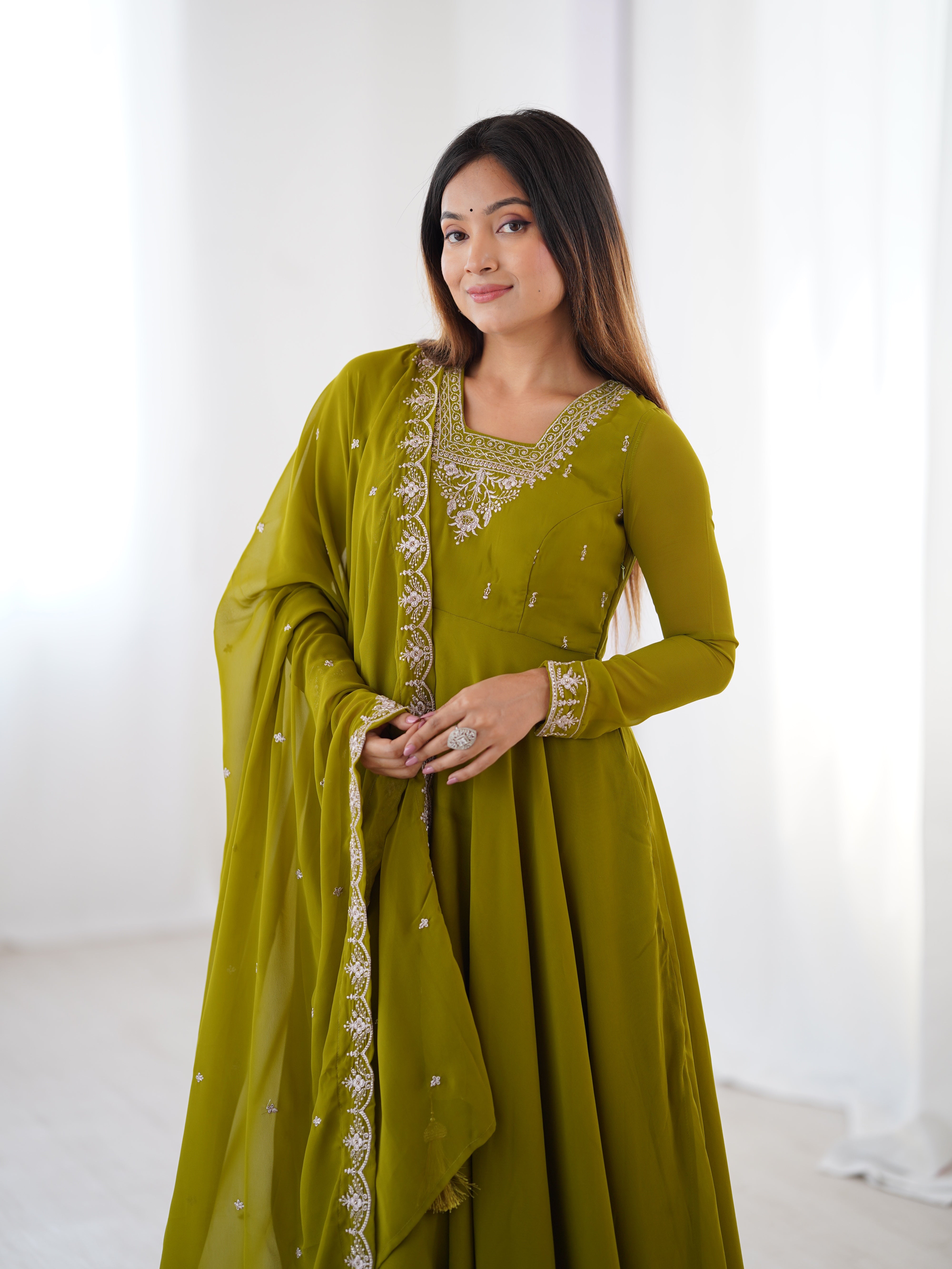 Women's Dark Green Dark Green Color Beauty Ethnic Anarkali Dress for Special Occasions Green / Xs | Trendia Global Women's Dark Green Dark Green Color Beauty Ethnic Anarkali Dress for Special Occasions Green / Xs | Trendia Global