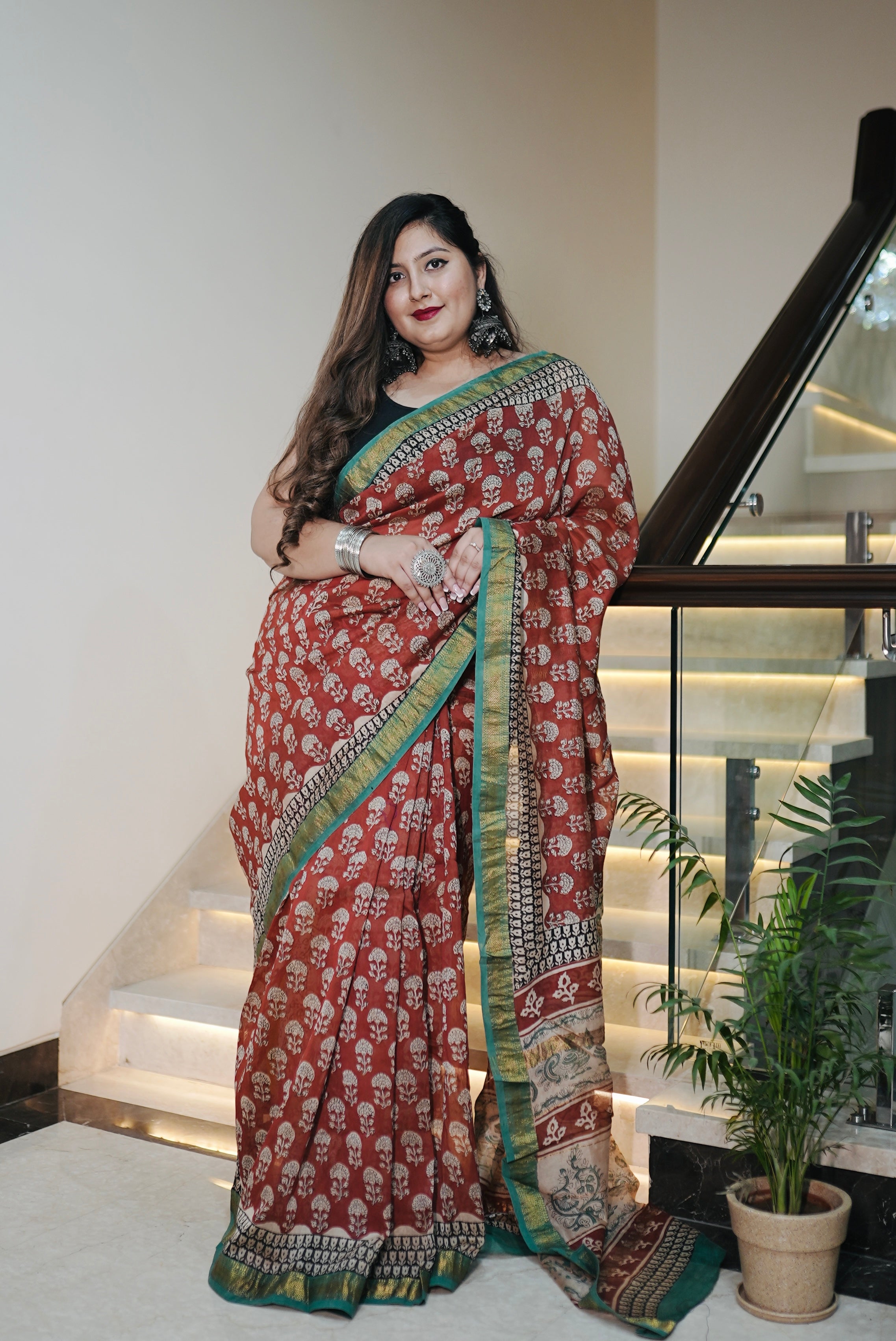 Women's Brick Red Bagru Chanderi Printed Saree - Nangalia Ruchira