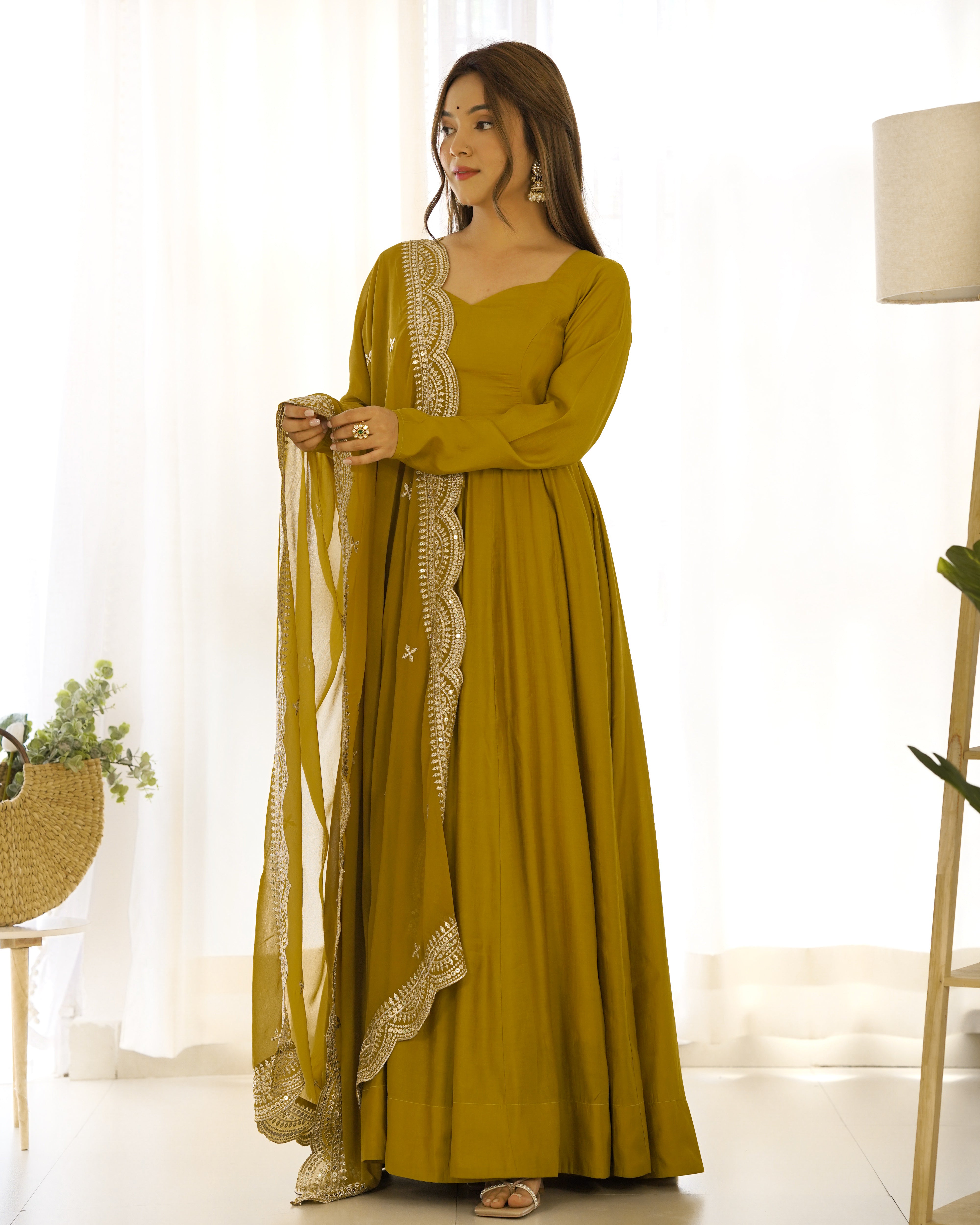 Color_MUSTARD