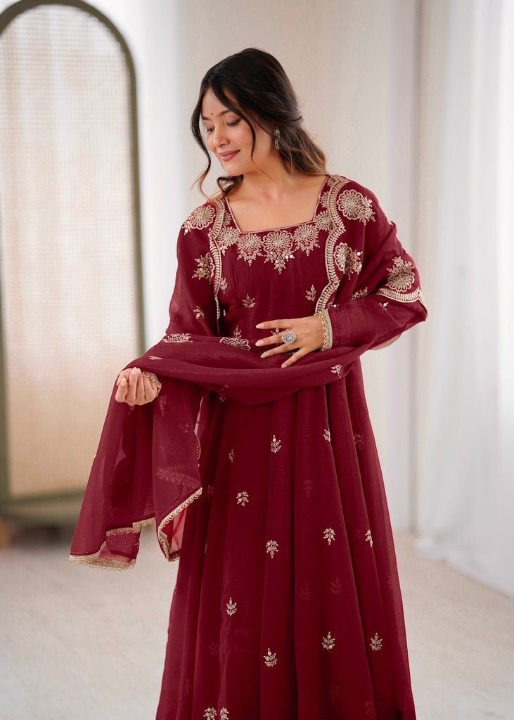 Color_Maroon