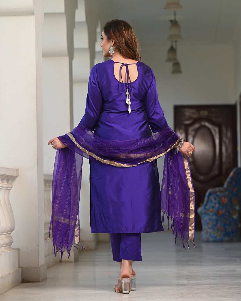 Women's Purple Silk Embroidered Kurta Pant Set With Dupatta