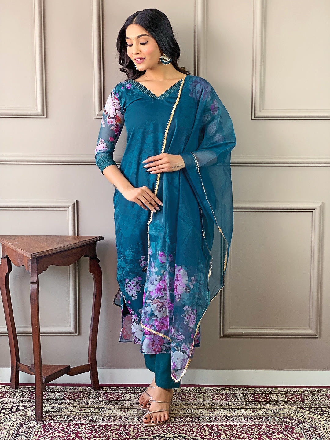 Women's V Neck Printed Work Tabby Viscose Fabric Kurta & Pant With Dupatta Set - Taantav