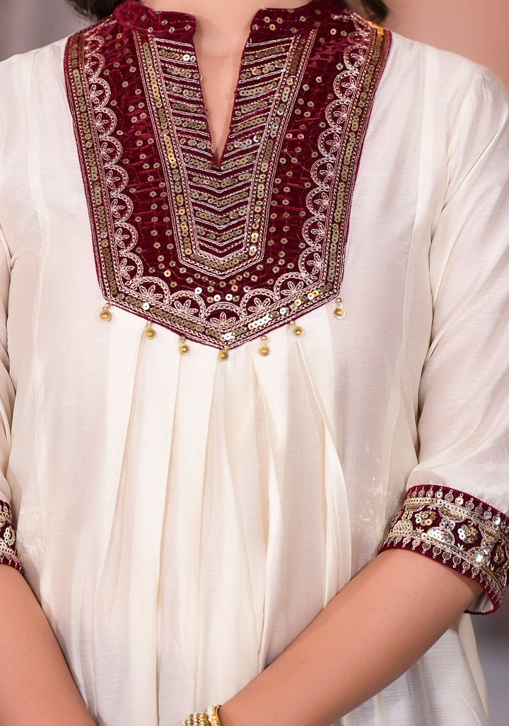 Women's Ivory Chanderi Solid Kurta Set