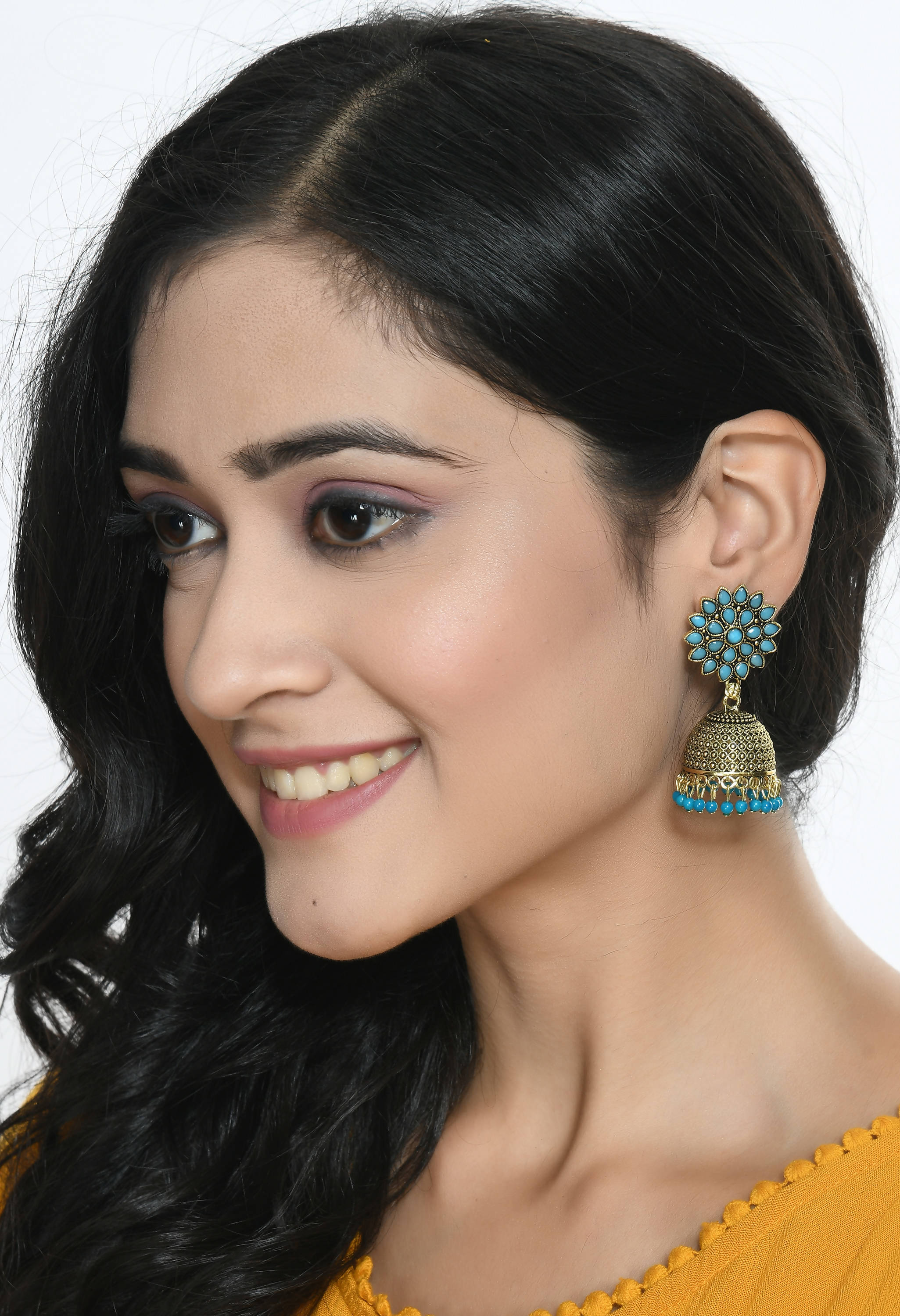Trendia Kundan work Jhumka with Sky Blue Pearls Ear
