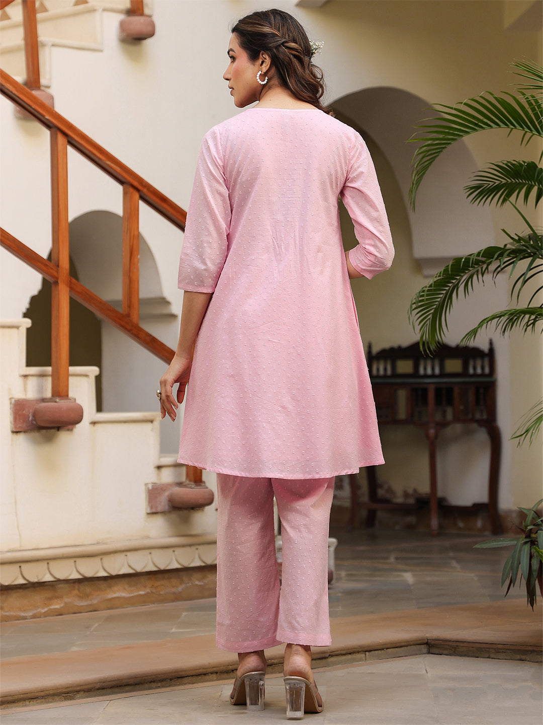 Color_Pink