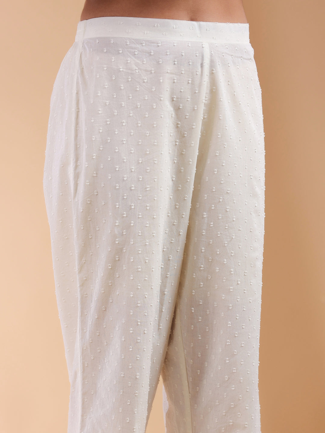Color_Off White