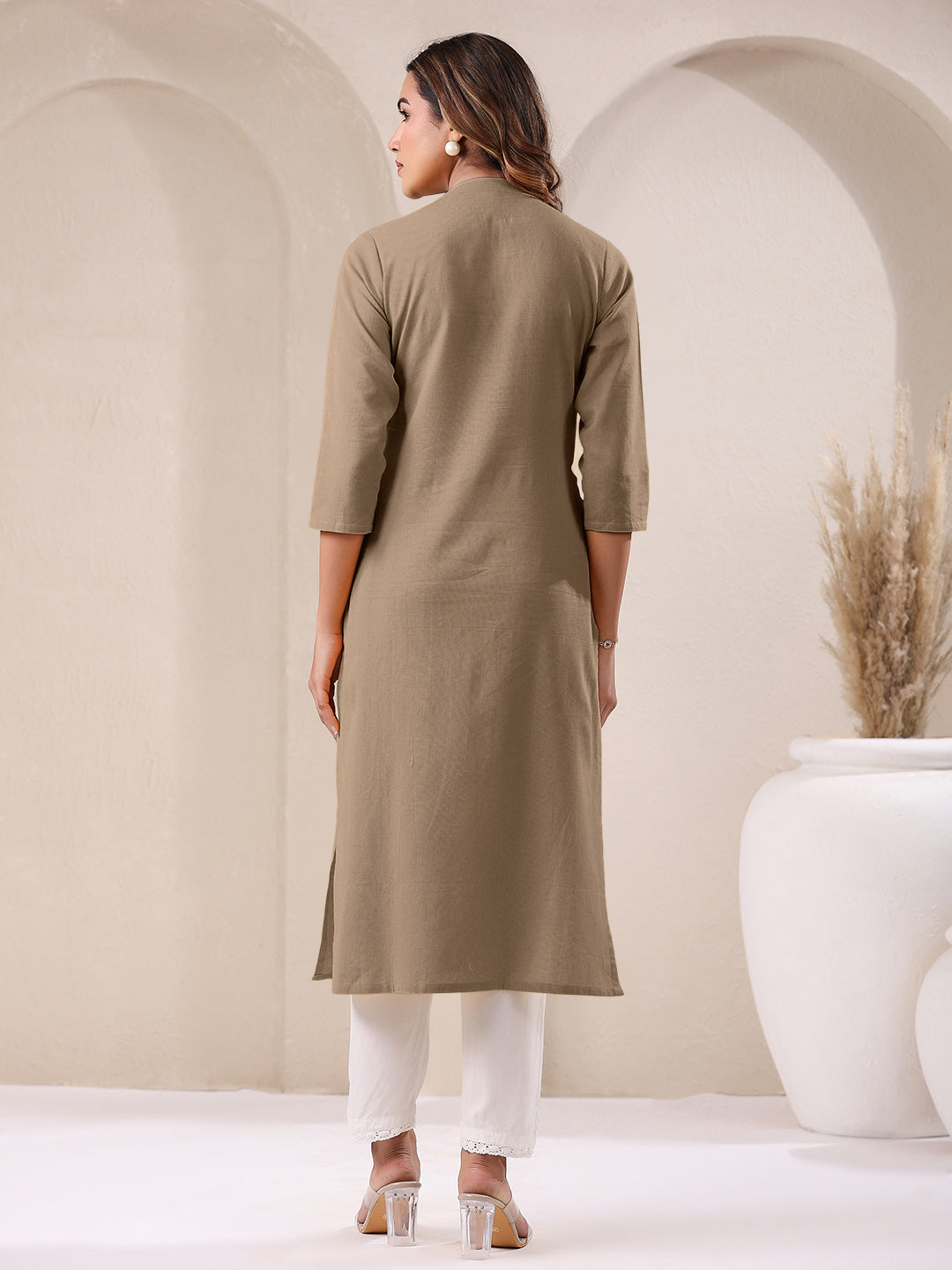 Color_Beige