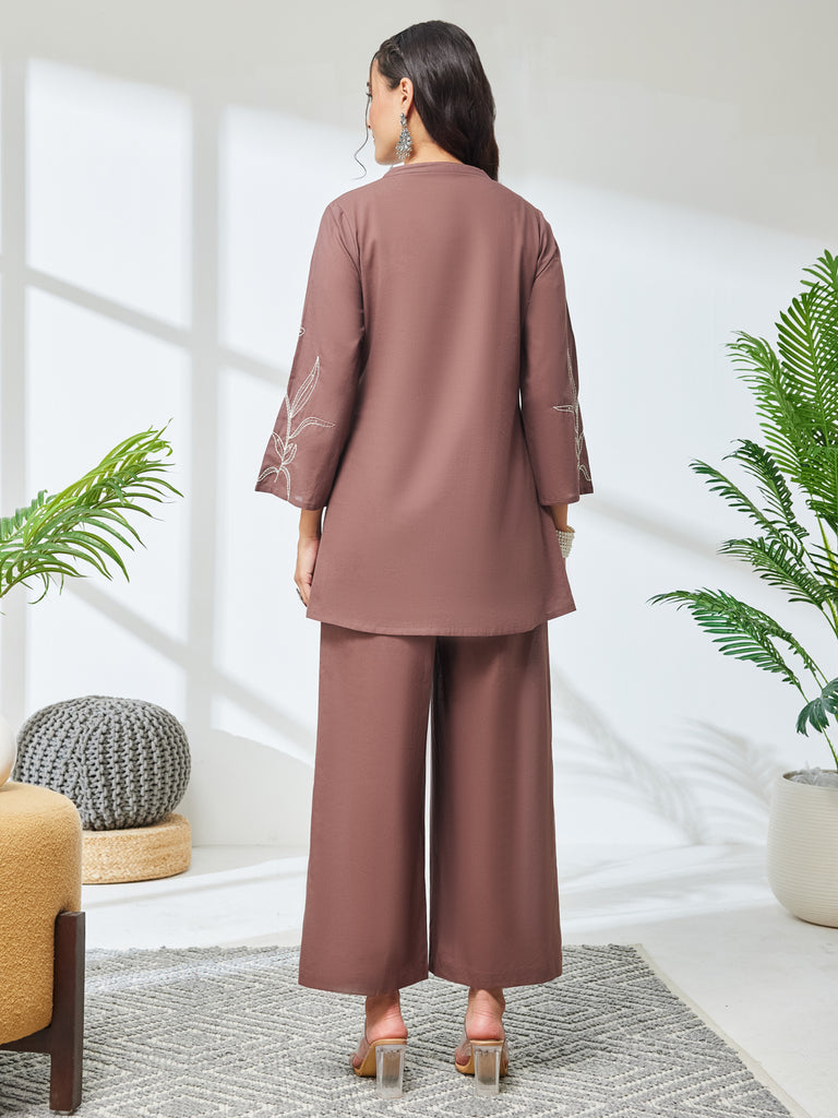 Color_Brown