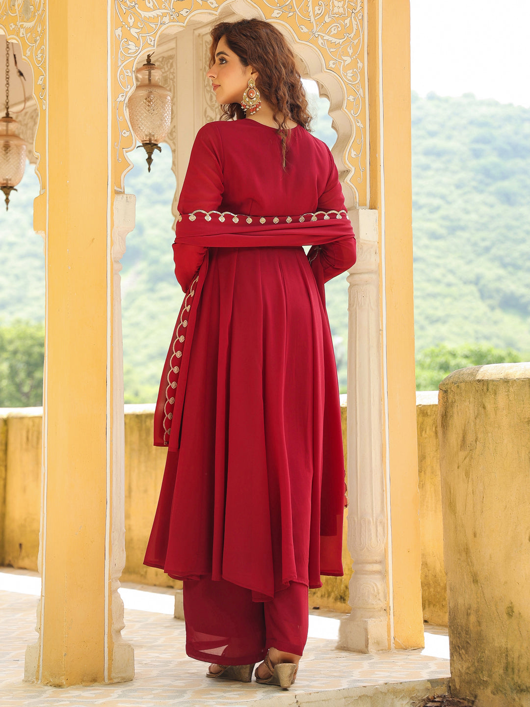Color_Maroon