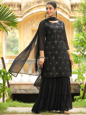 Color_Black