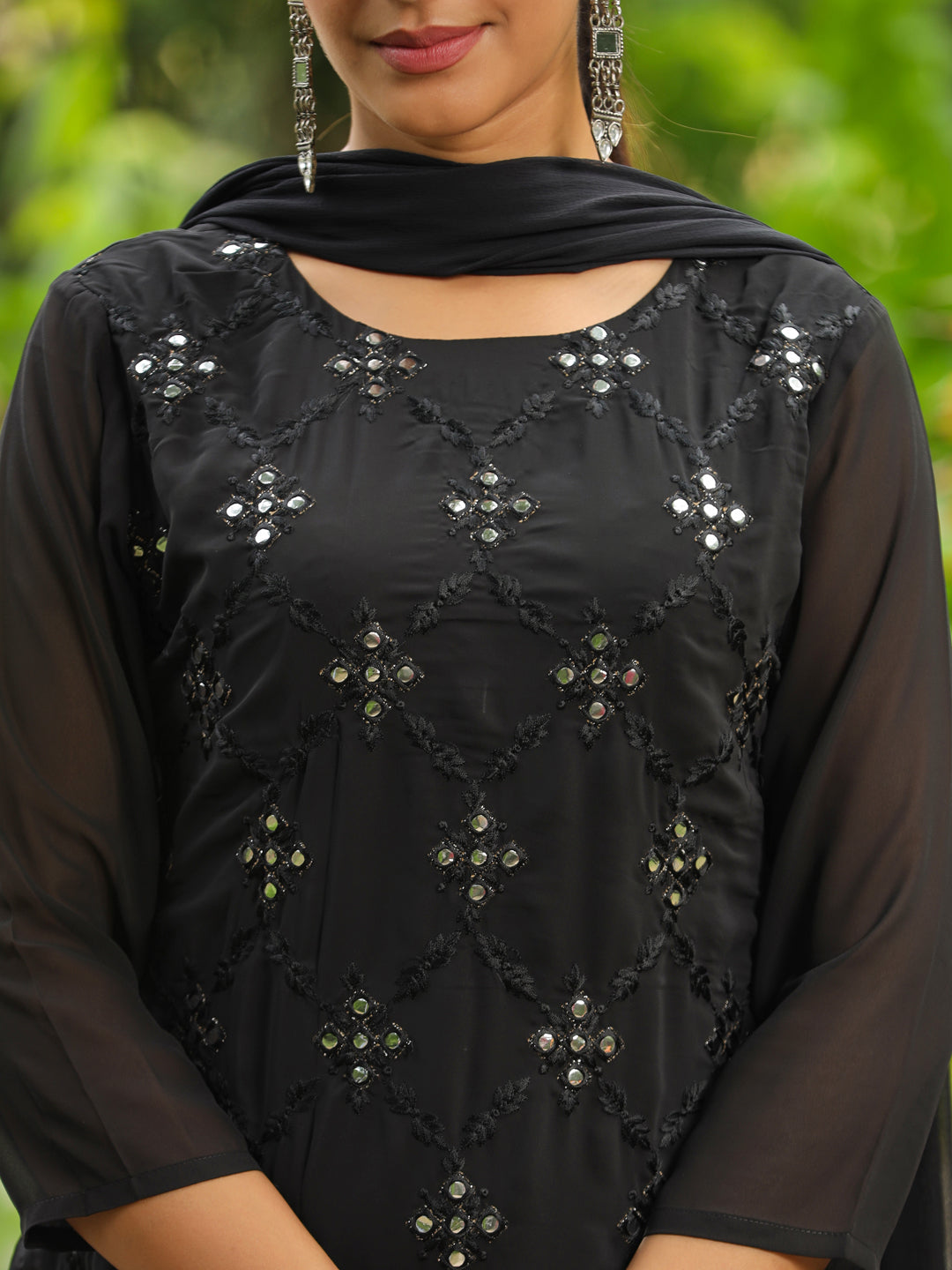 Color_Black