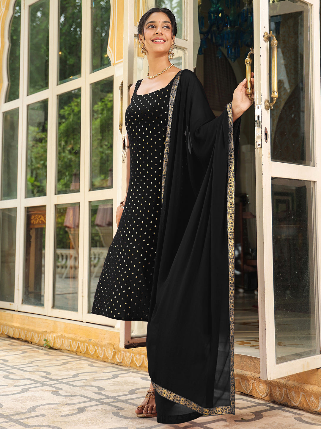 Color_Black