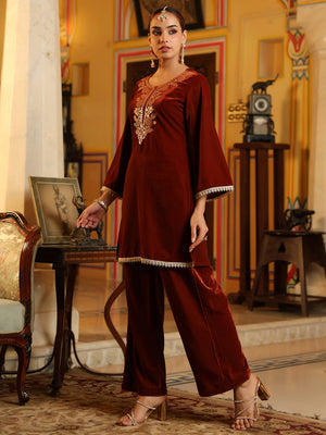 Color_Brown