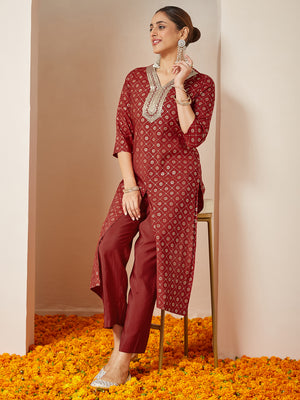 Color_Maroon