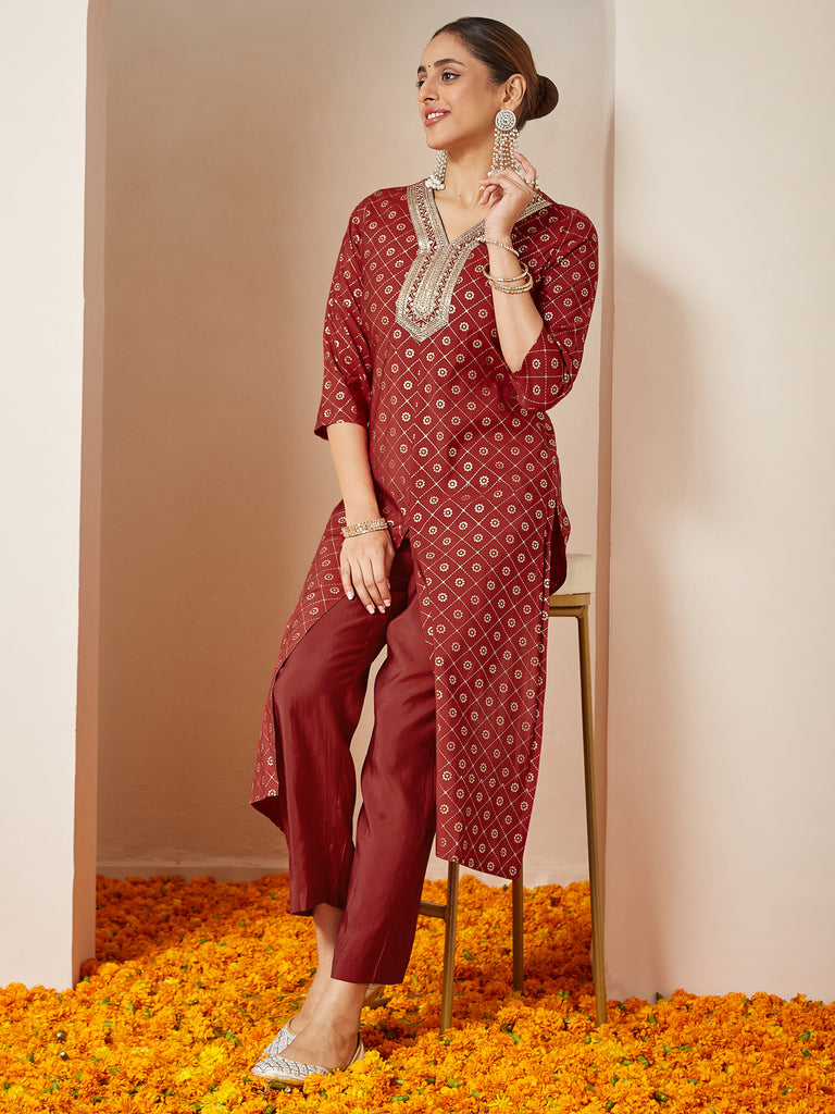 Color_Maroon