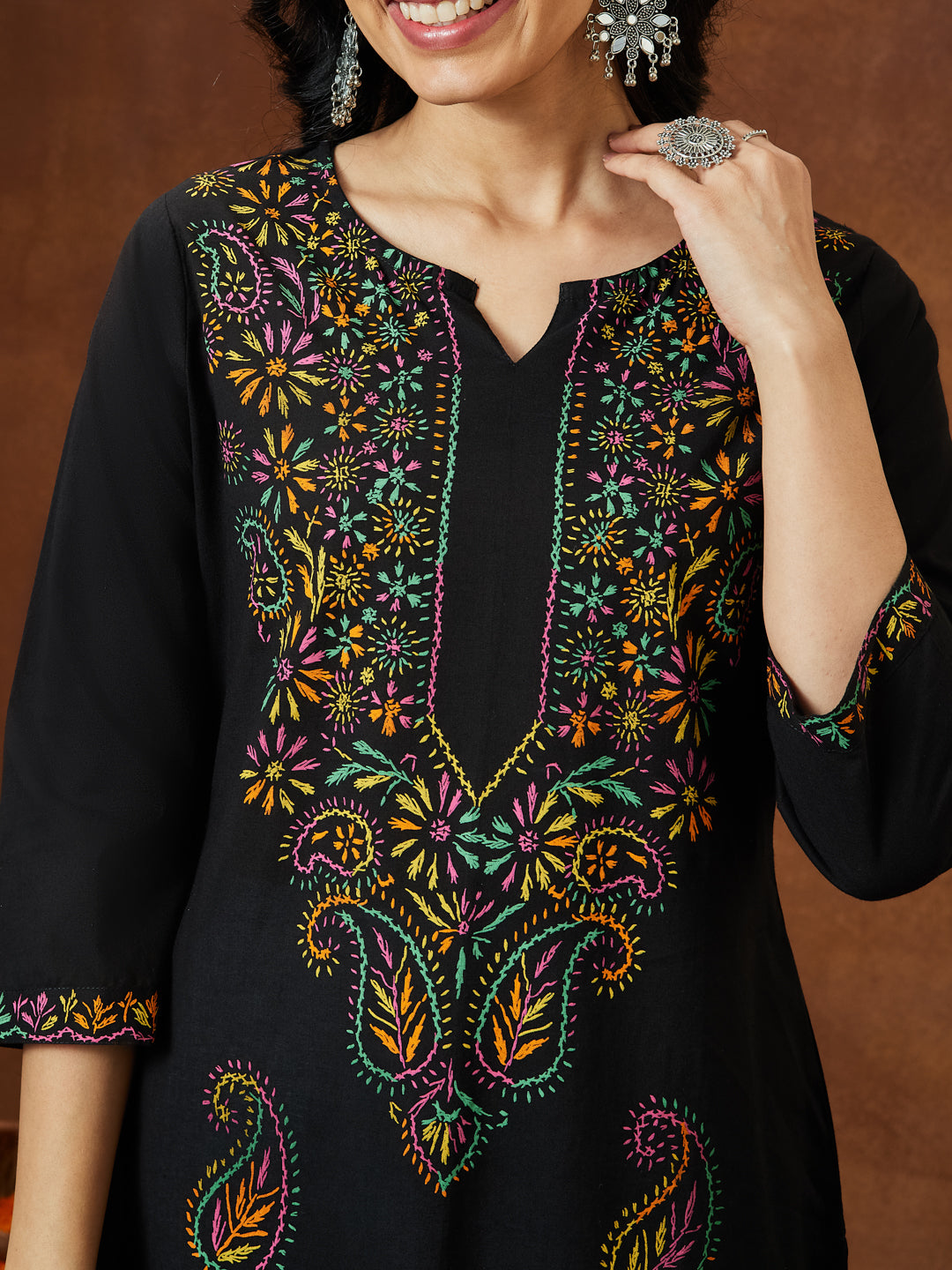 Color_Black