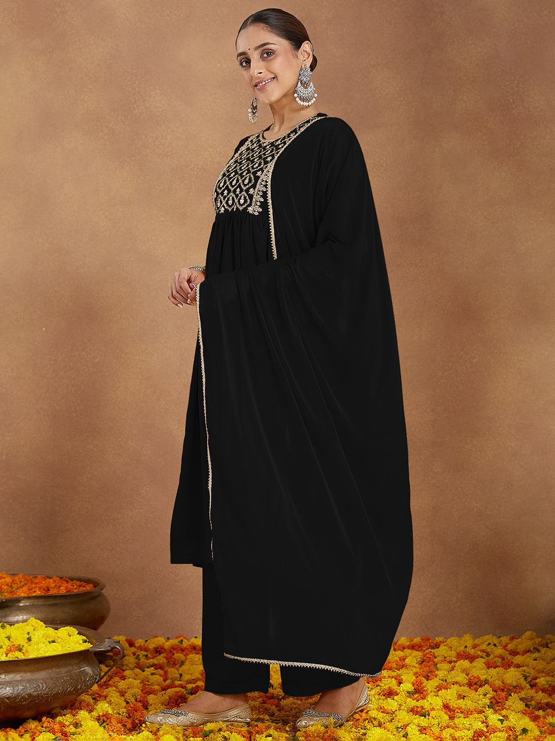 Color_Black