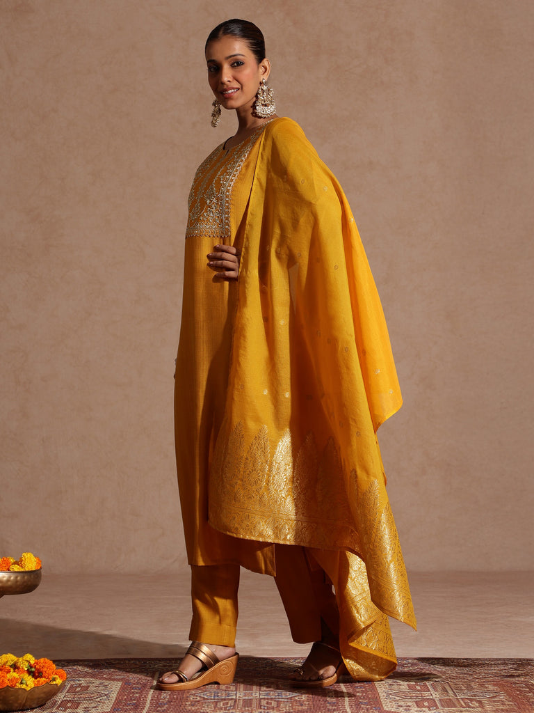 Color_Yellow