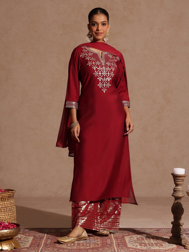 Color_Maroon