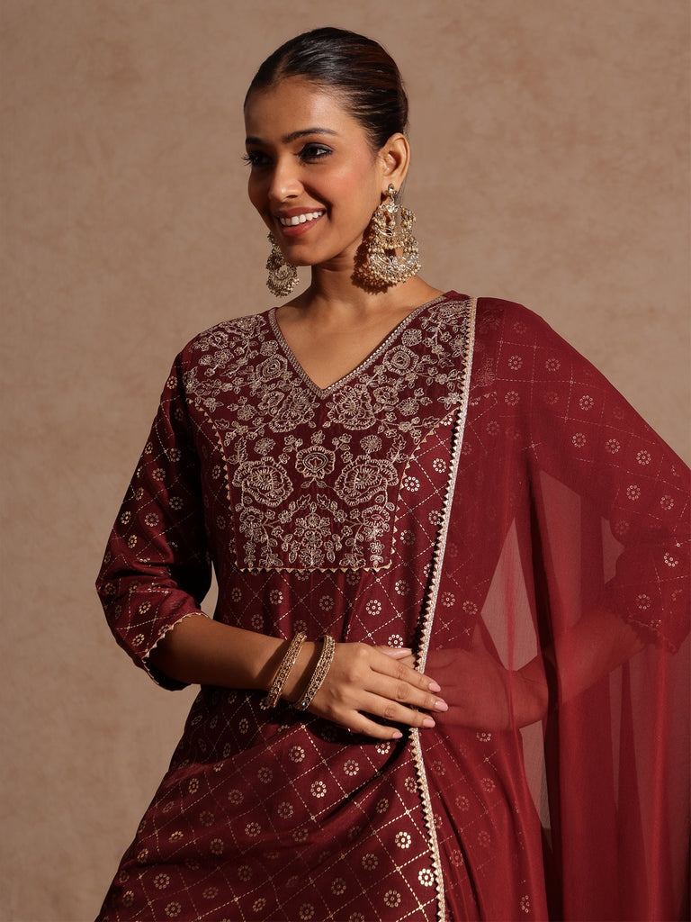 Color_Maroon