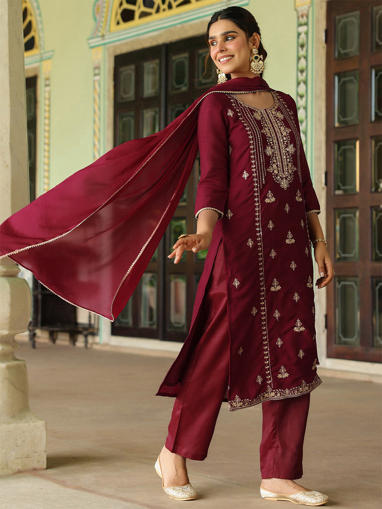 Color_Maroon