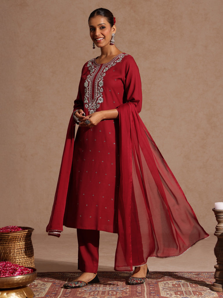 Color_Maroon