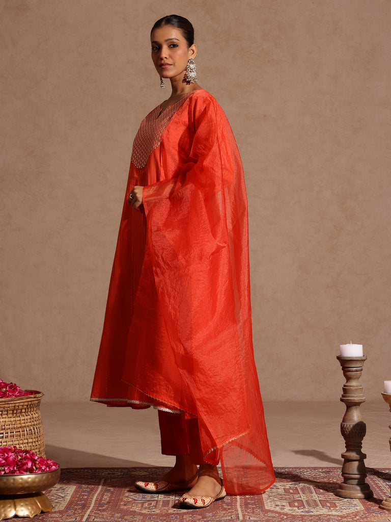 Color_Orange