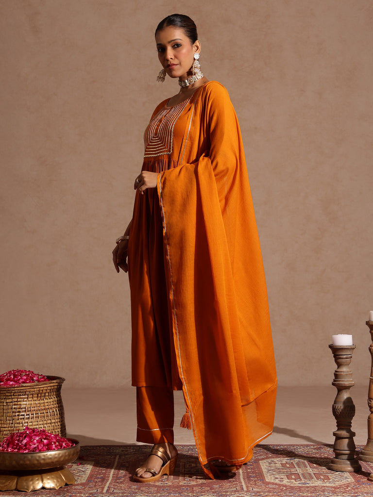 Color_Orange
